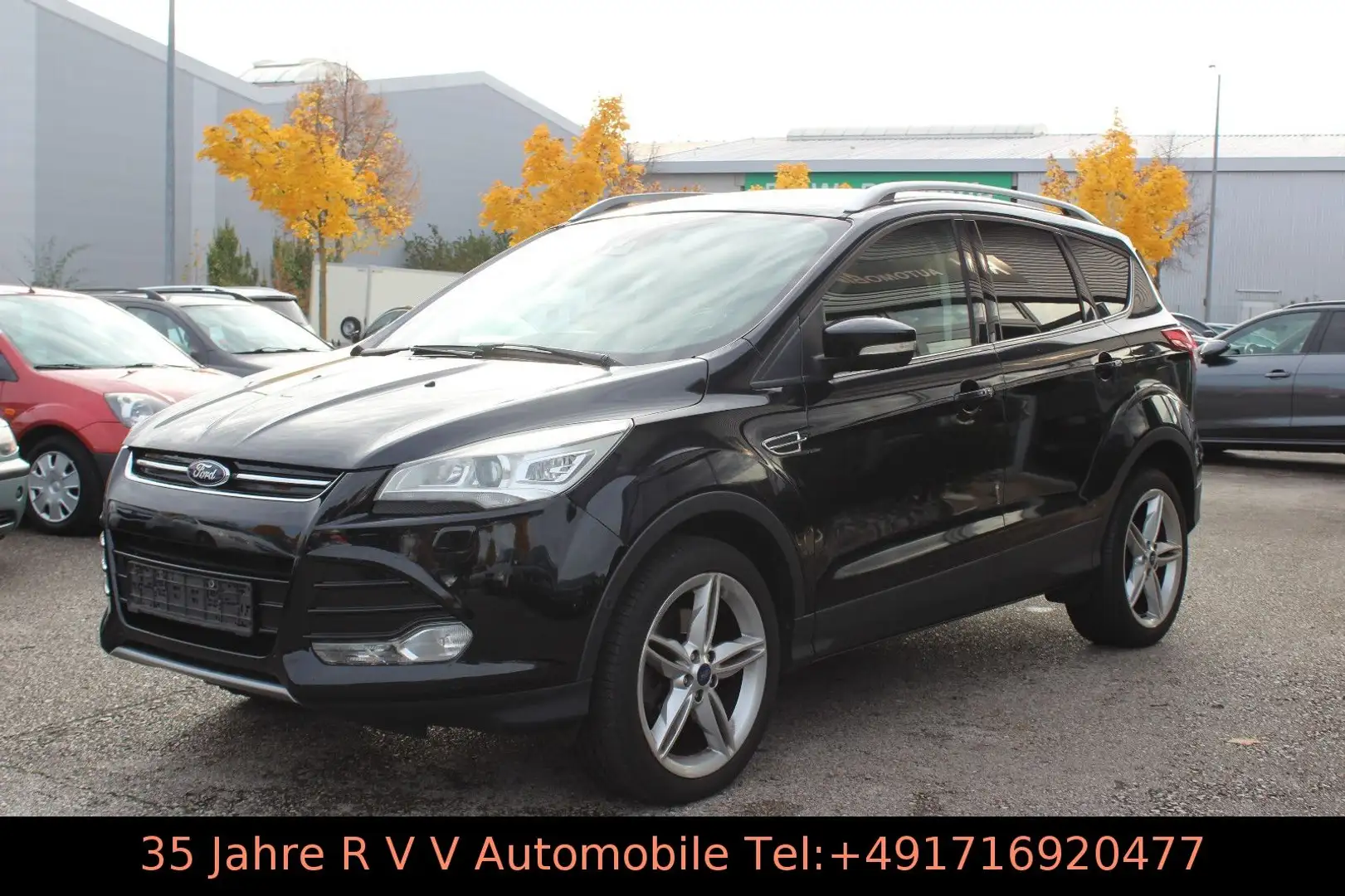 Ford Kuga 2.0 Titanium, Automatik, Scheckheftgepflegt Schwarz - 1