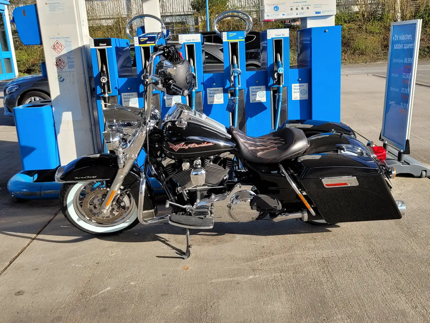 Harley-Davidson Road King Classic Negru - 1