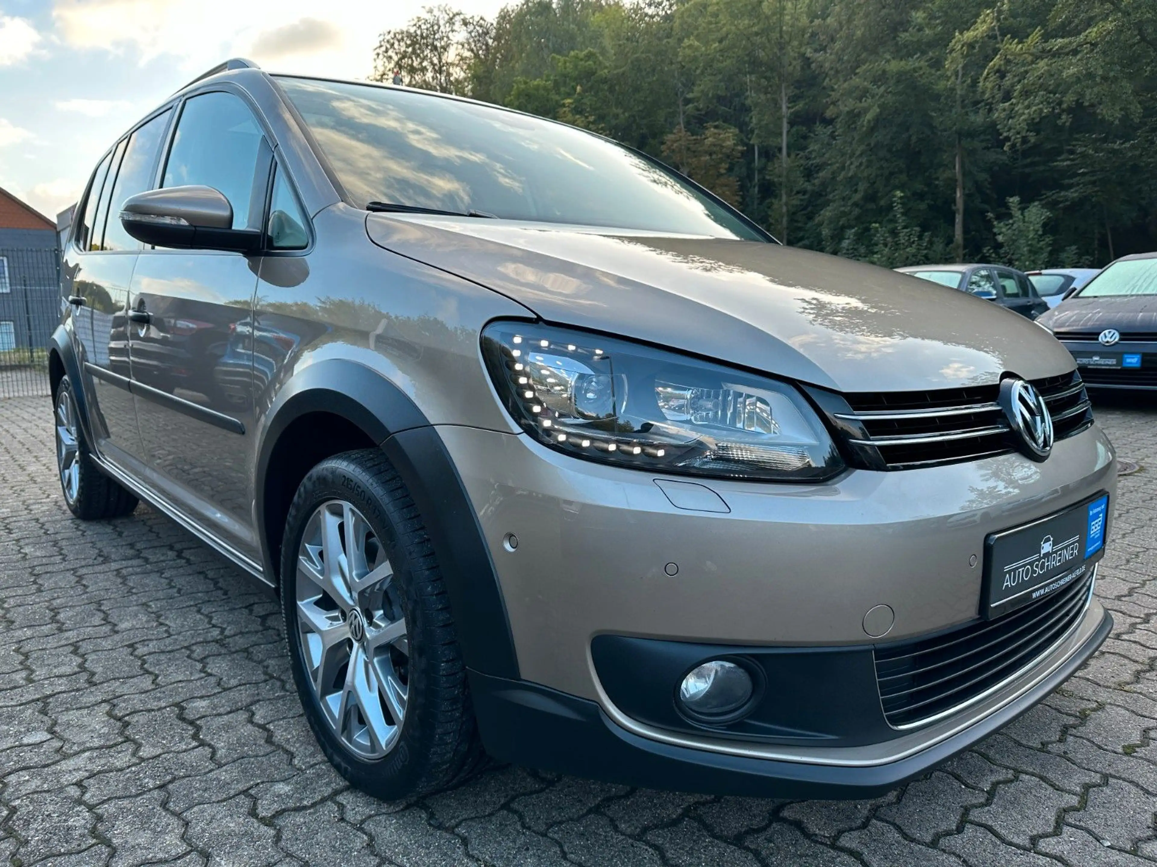 Volkswagen Touran CrossTouran 1.HAND AHK SHZ RFK PDC — photo 4