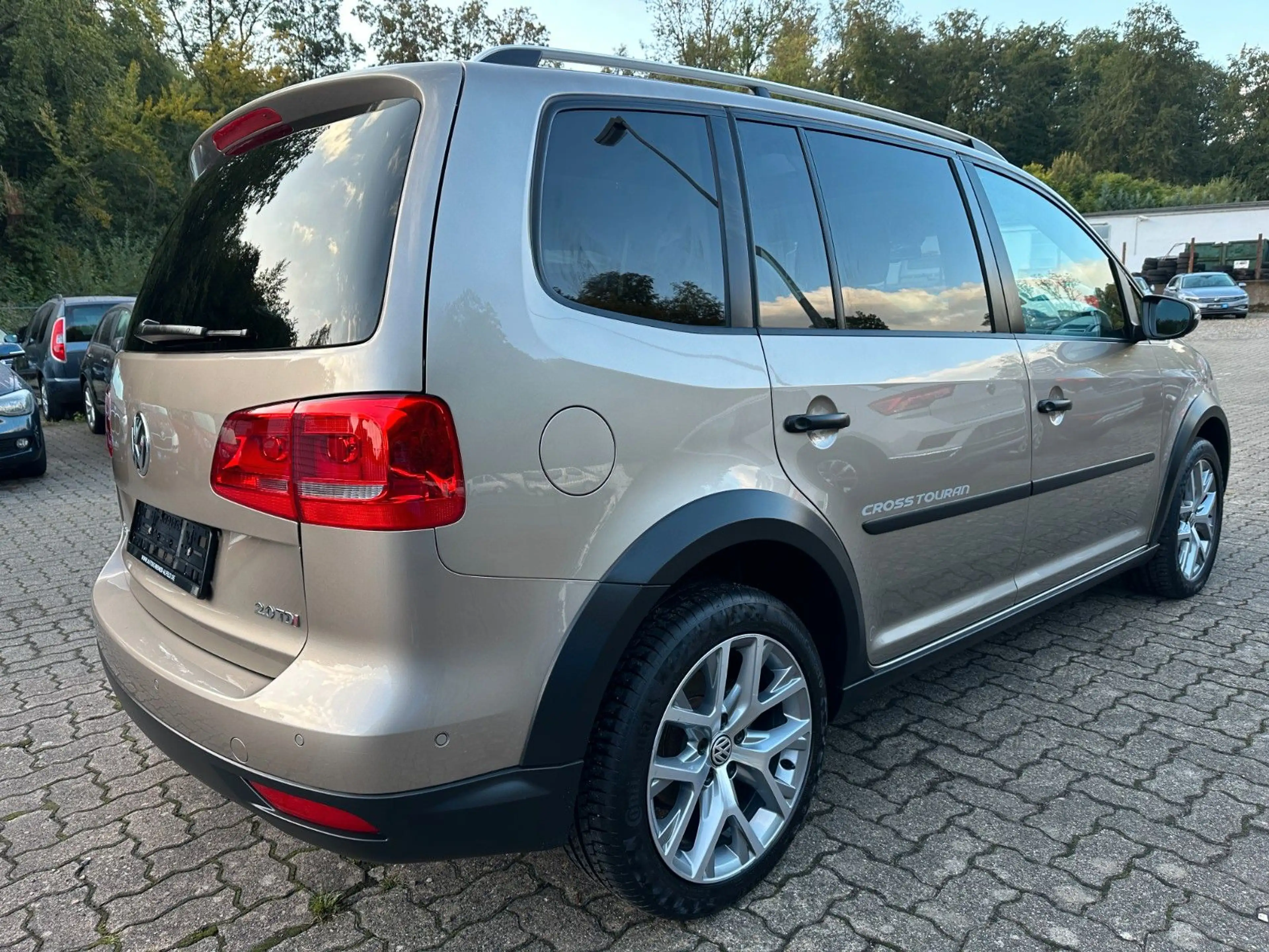 Volkswagen Touran CrossTouran 1.HAND AHK SHZ RFK PDC — photo 7