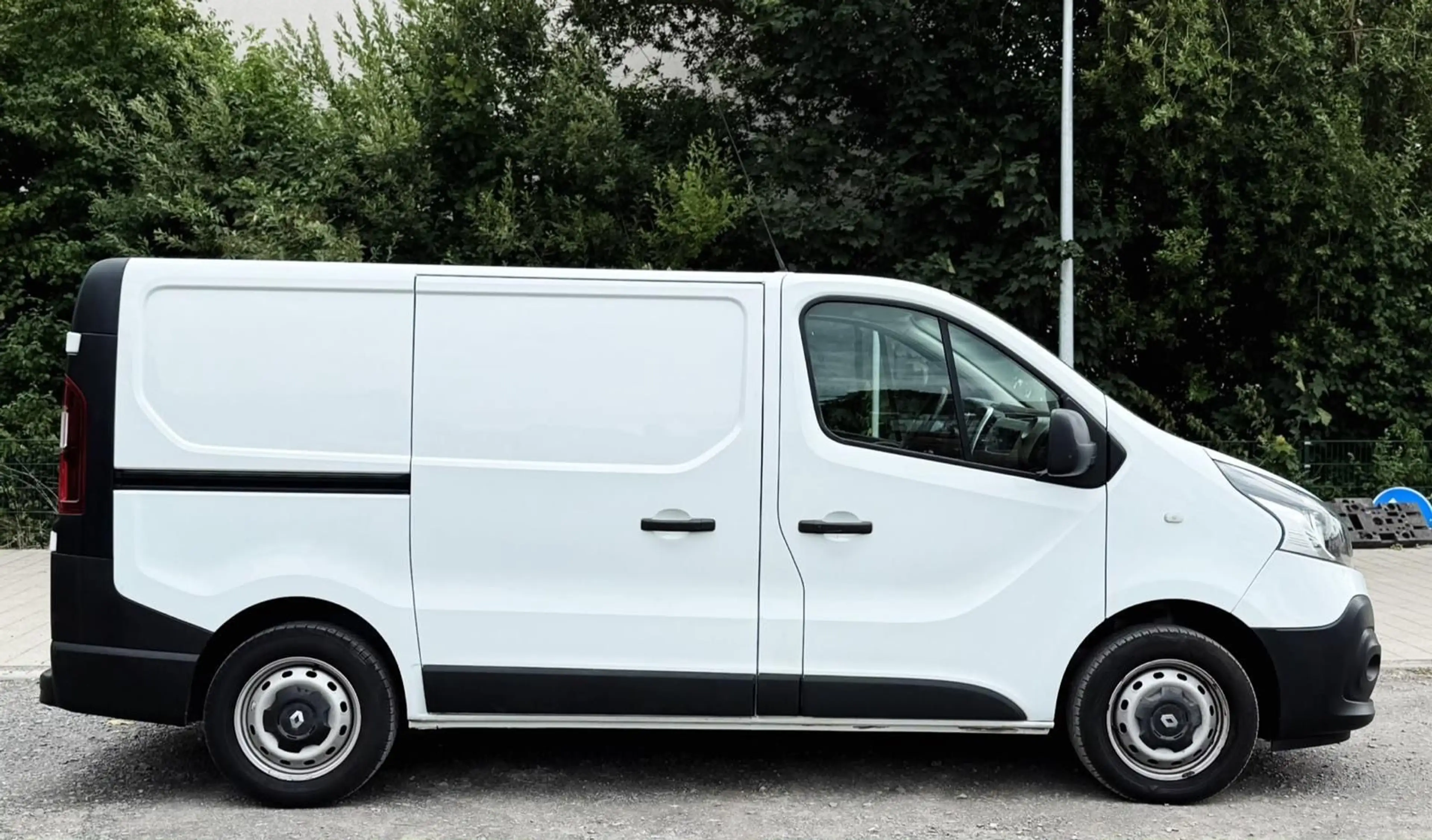 Renault Trafic Kasten L1H1 2,9t Komfort AHK Klima Navi — photo 5