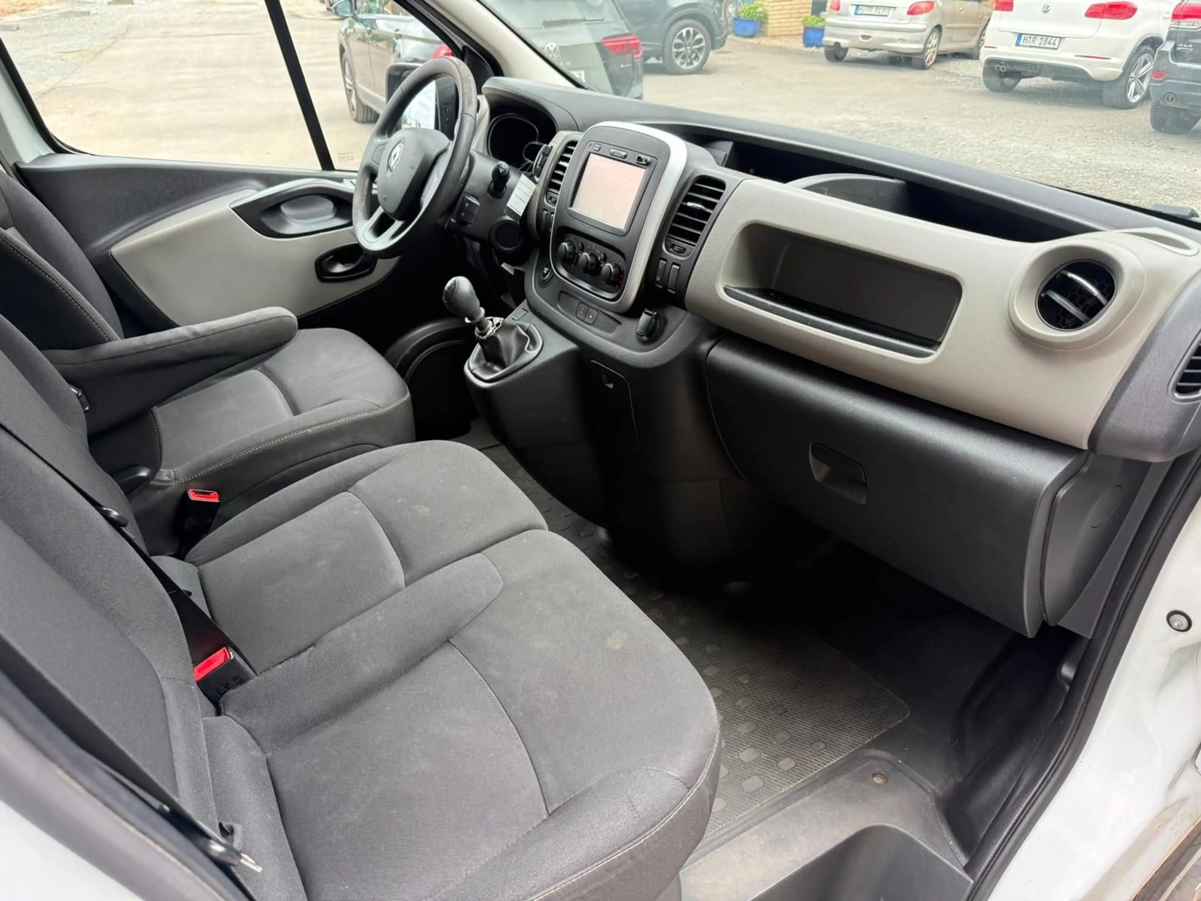Renault Trafic Kasten L1H1 2,9t Komfort AHK Klima Navi — photo 11