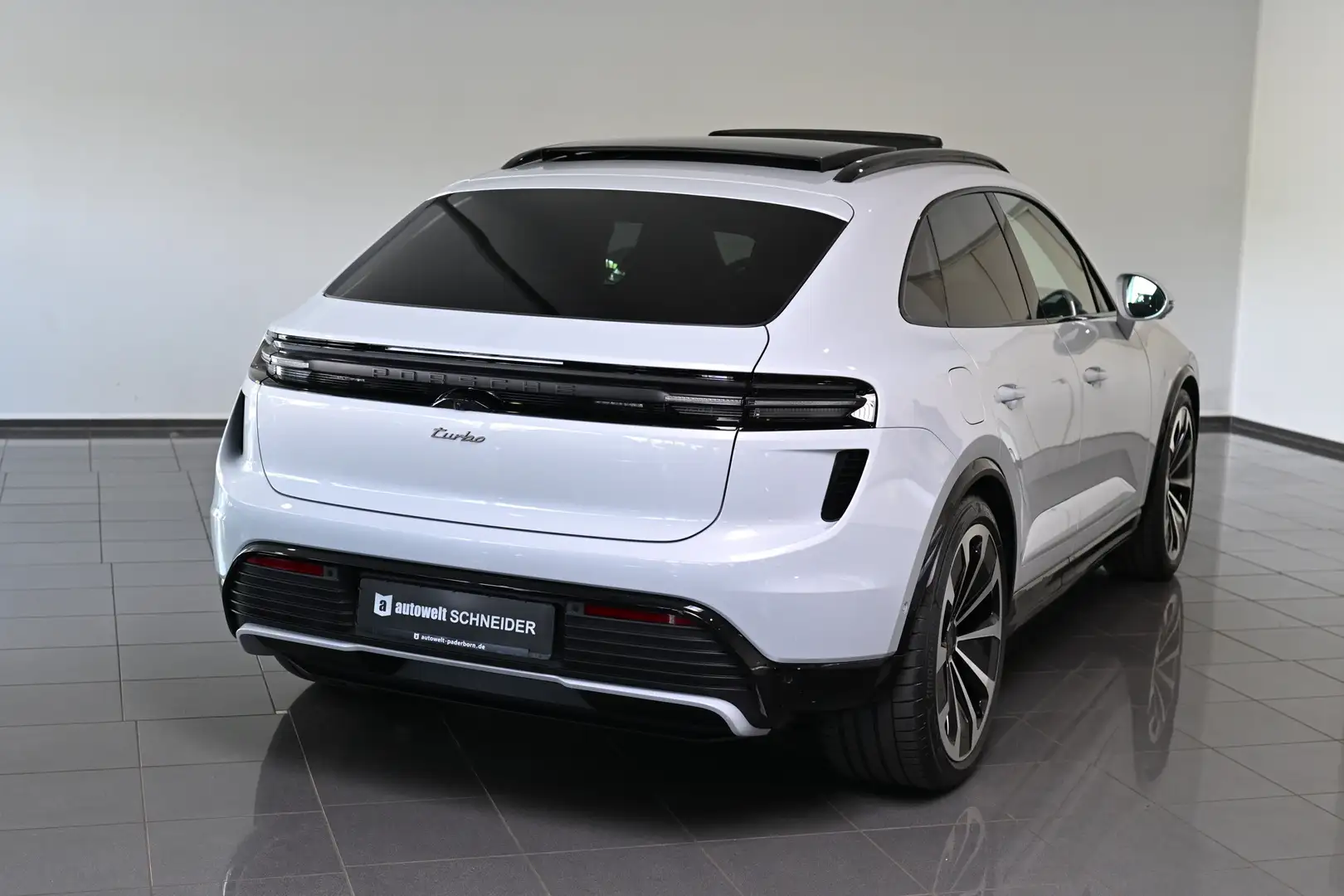 Porsche Macan Turbo AHK Pano HUD ACC HA Lenkung 22 Zoll Gris - 2