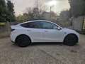 Tesla Model Y Standard RWD 60kw avec Attelage ! Moins de 2T Stationnement Gratuit sur Paris Blanc - thumbnail 10