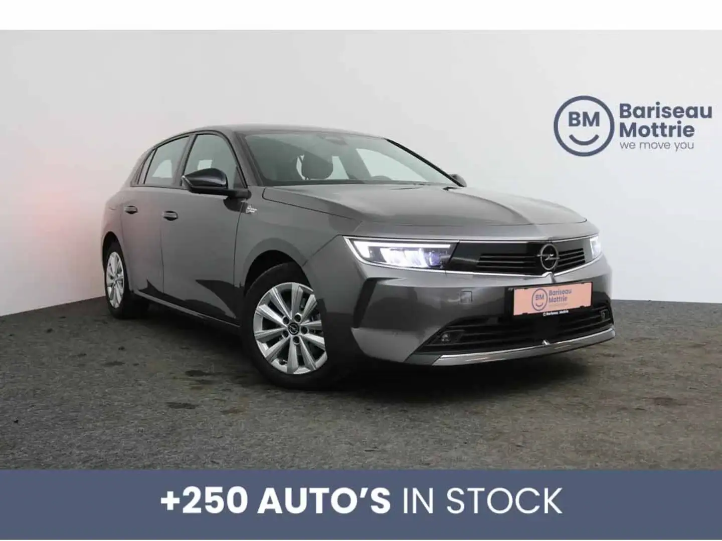 Opel Astra 1.2 TURBO EDITION *BTW AFTREKBAAR*GPS*CARPLAY*DAB+ Grijs - 1