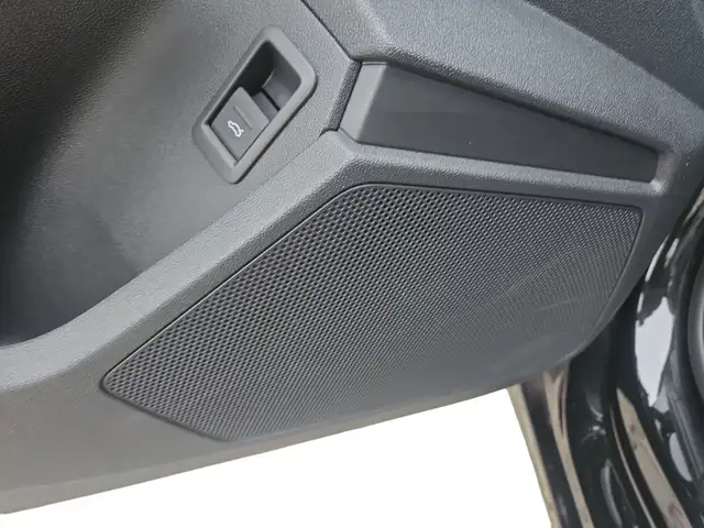 Audi A3 view 11