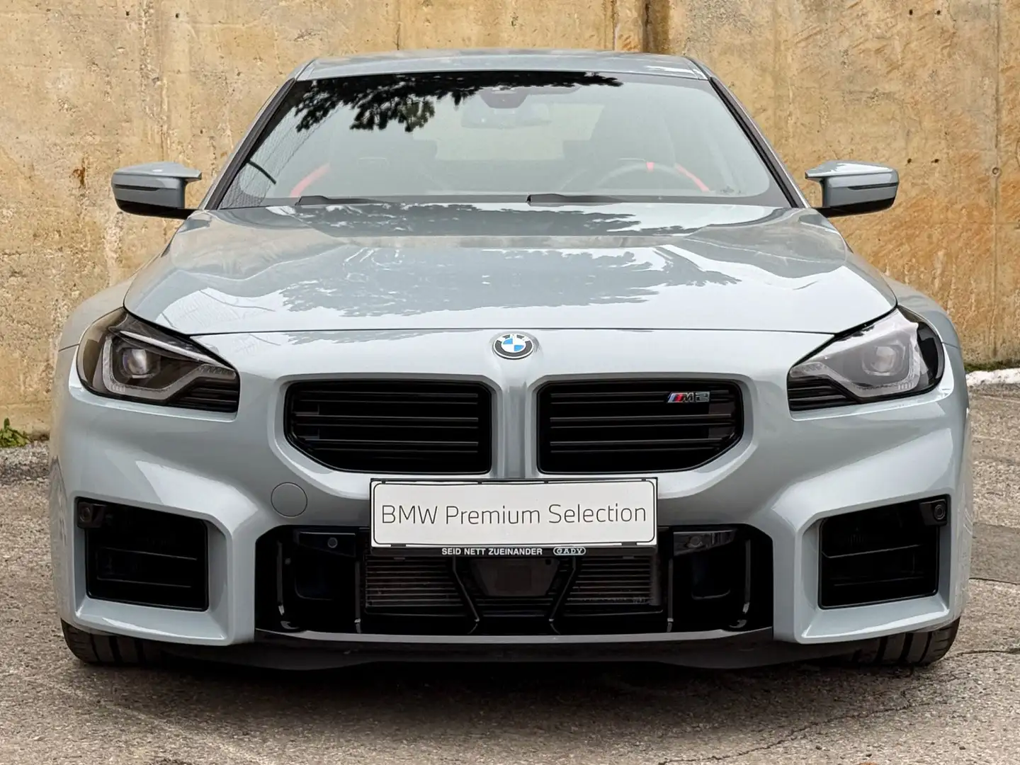 BMW M2 Grau - 2