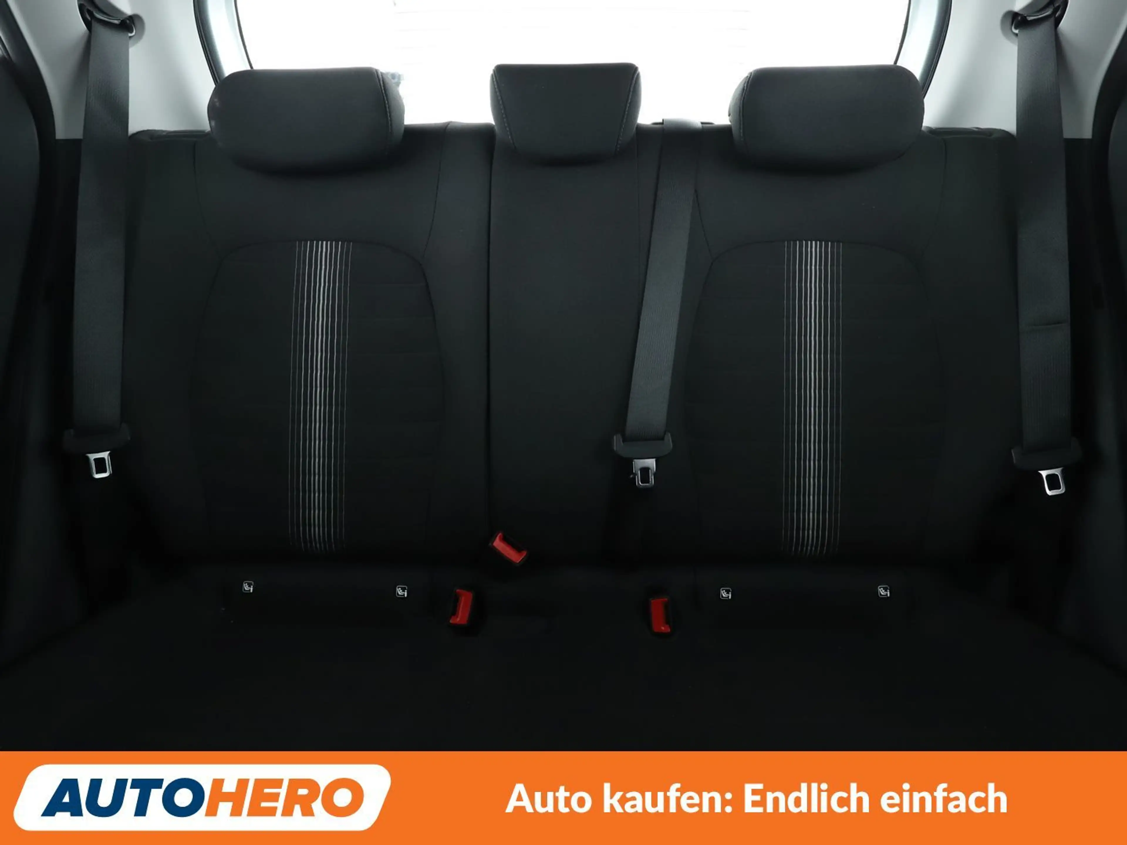 Hyundai i10 1.2 Trend Aut*PDC*SHZ*KLIMA*GARANTIE* — photo 15