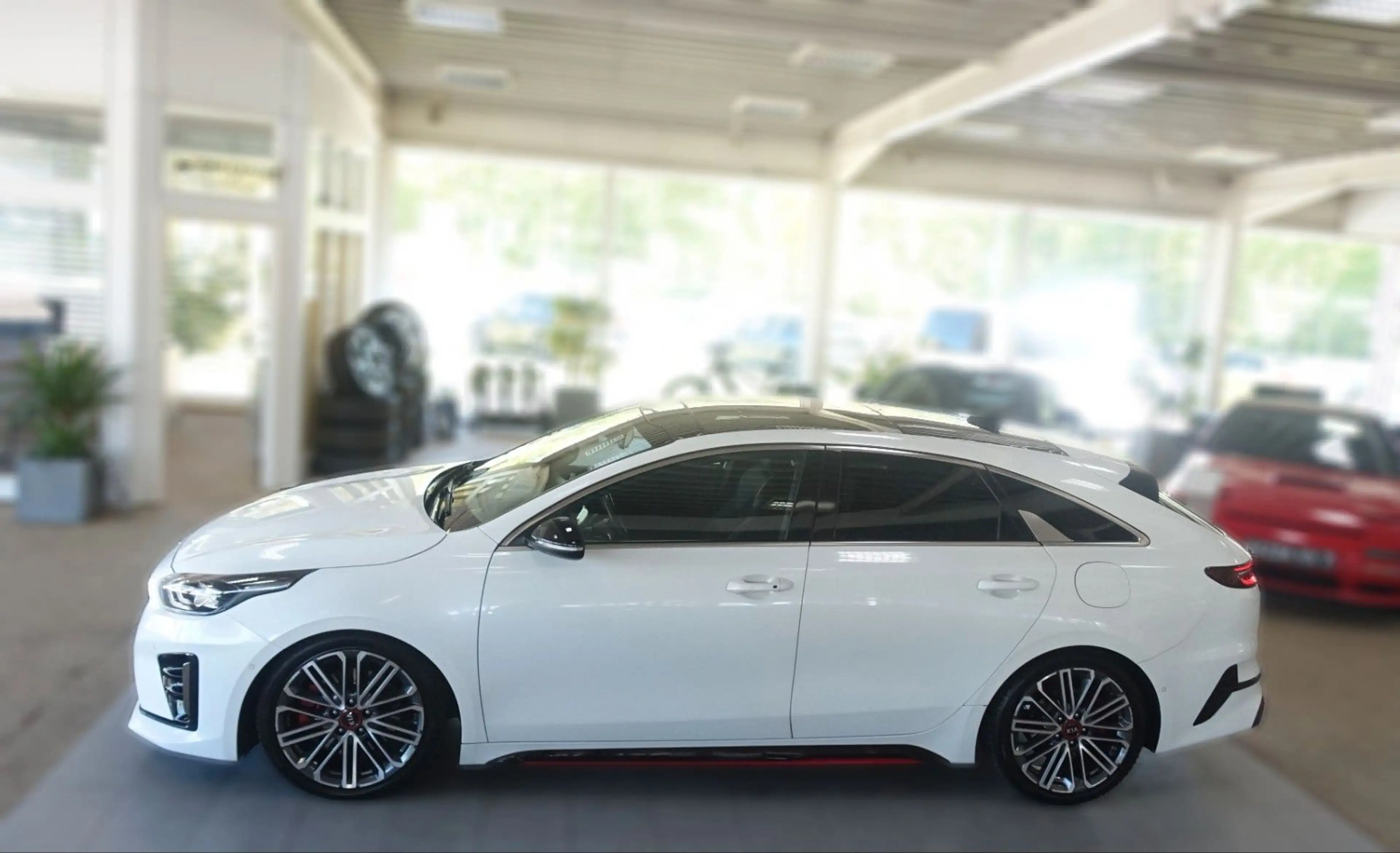 Kia ProCeed / pro_cee'd ProCeed GT DCT; NAV/ PANO/ KAM/ GJR/ KEYL/ JBL.. — photo 7