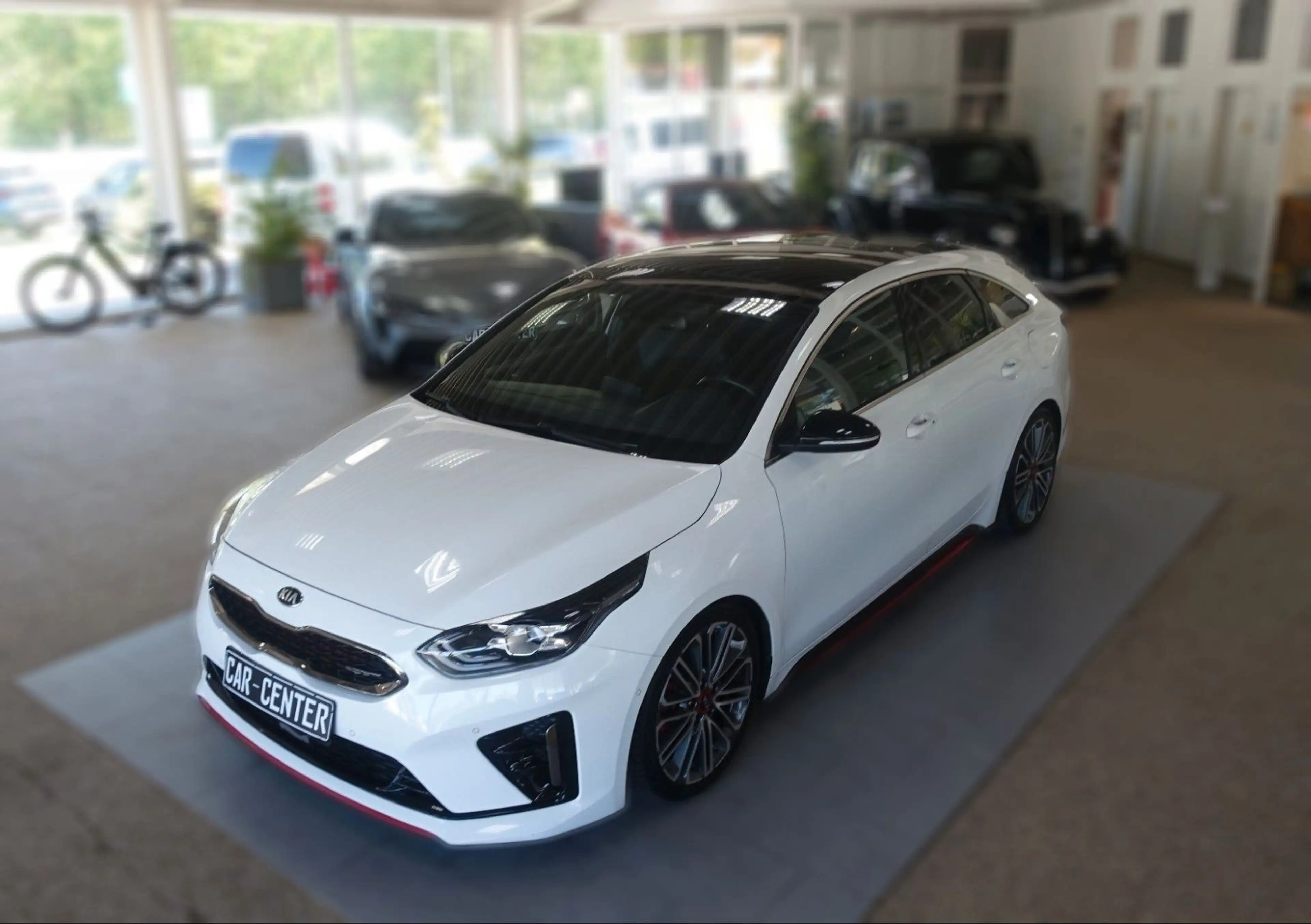 Kia ProCeed / pro_cee'd ProCeed GT DCT; NAV/ PANO/ KAM/ GJR/ KEYL/ JBL.. — photo 6