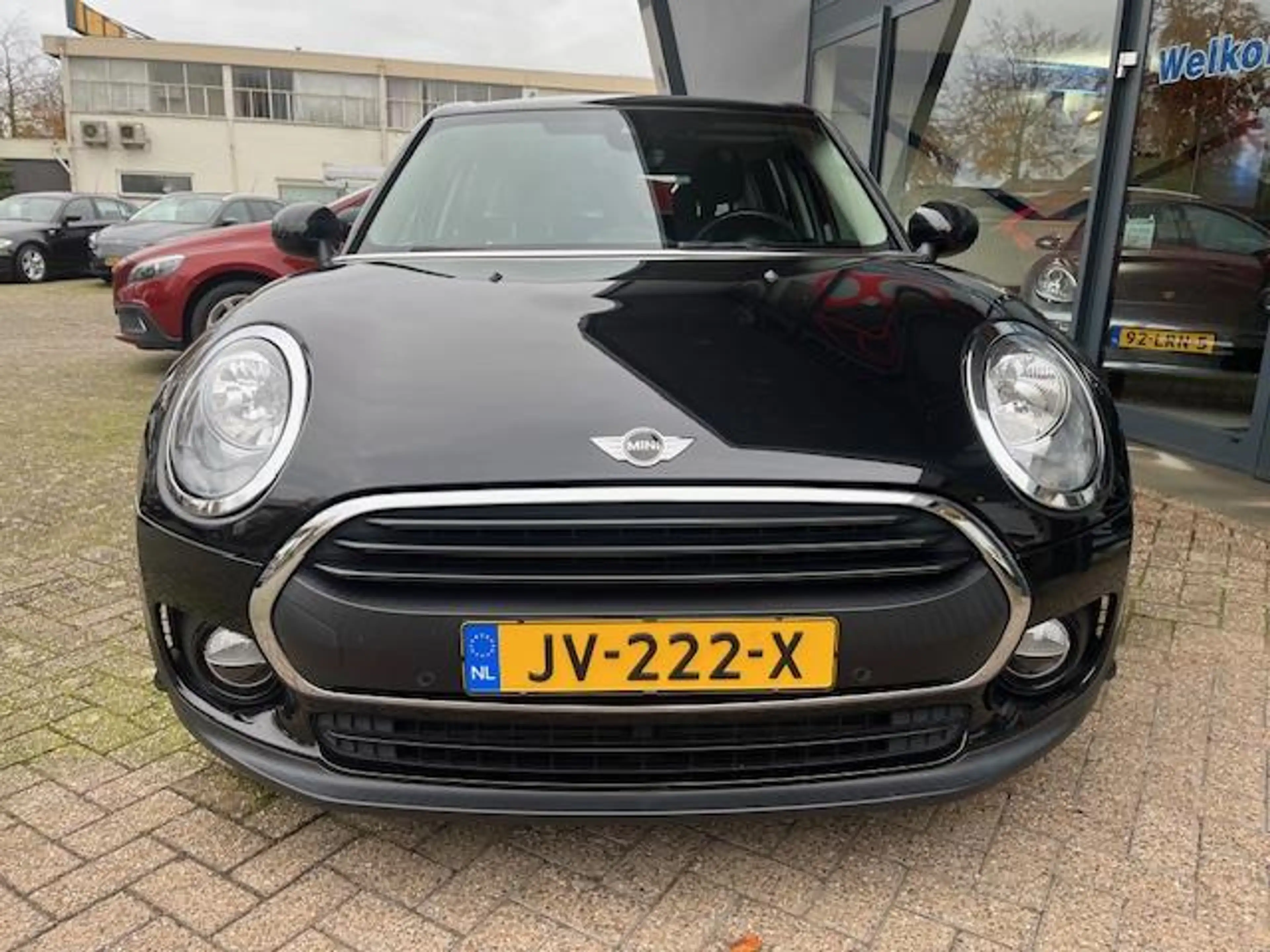 MINI One Clubman Mini 1.5 Salt Business — photo 3