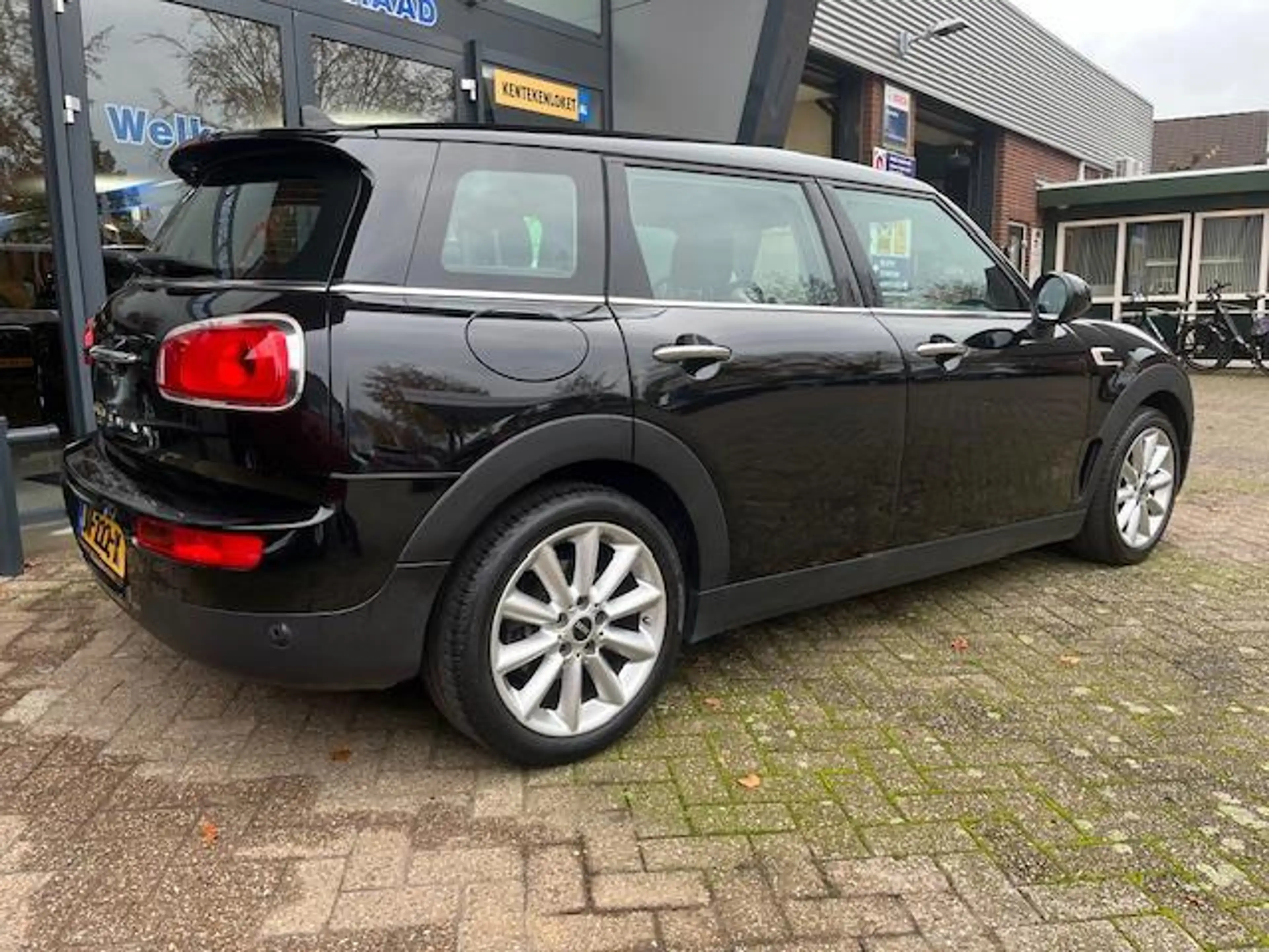 MINI One Clubman Mini 1.5 Salt Business — photo 9