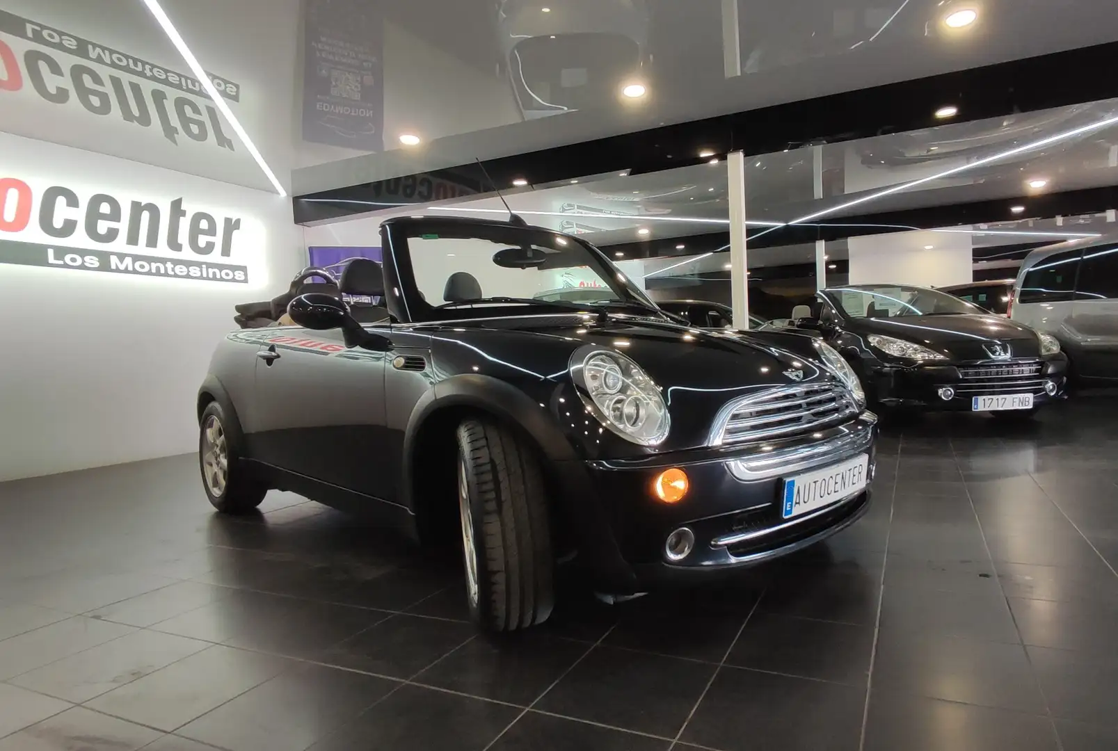 MINI Cooper Cabrio Aut. Verde - 2
