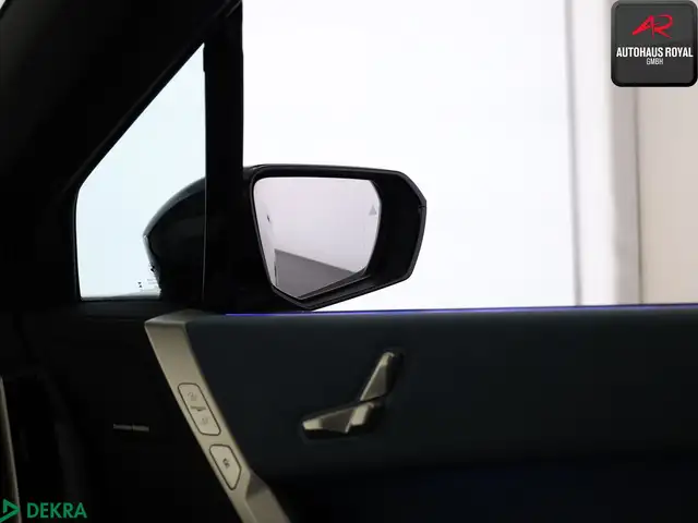 BMW Ix view 23