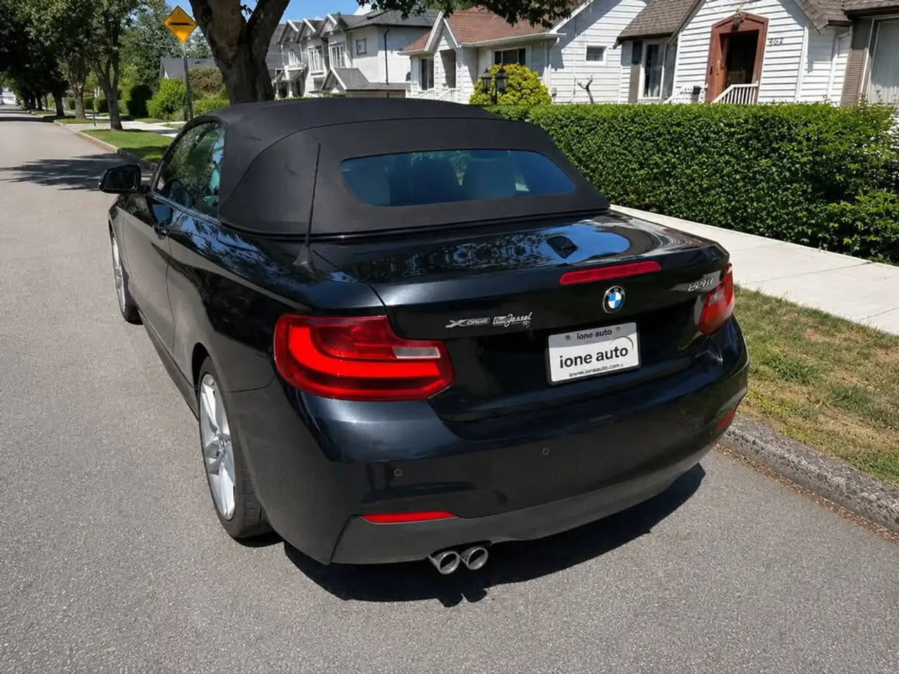 BMW 2 Series снимка BMW 2 Series