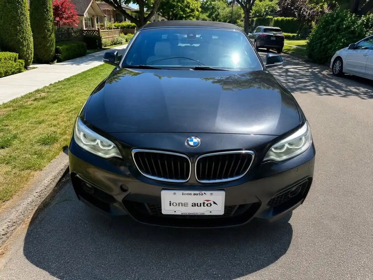 BMW 2 Series снимка BMW 2 Series