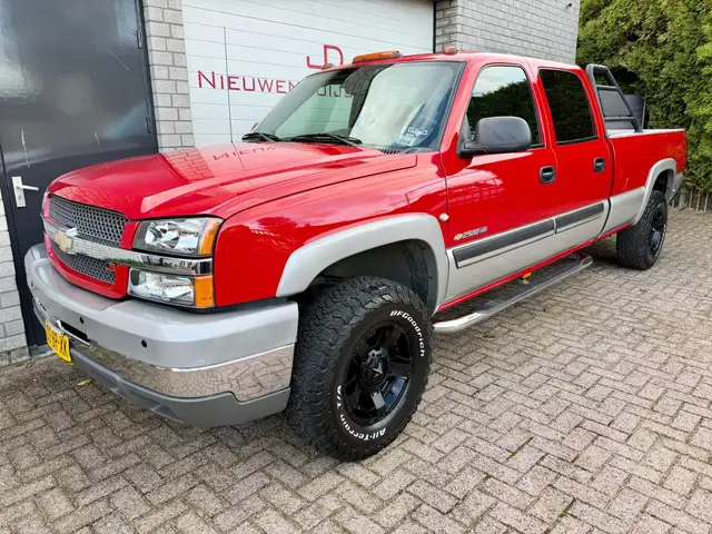 Chevrolet Silverado 2500 6.0 V8, clean title, 91.331km, youngtimer!