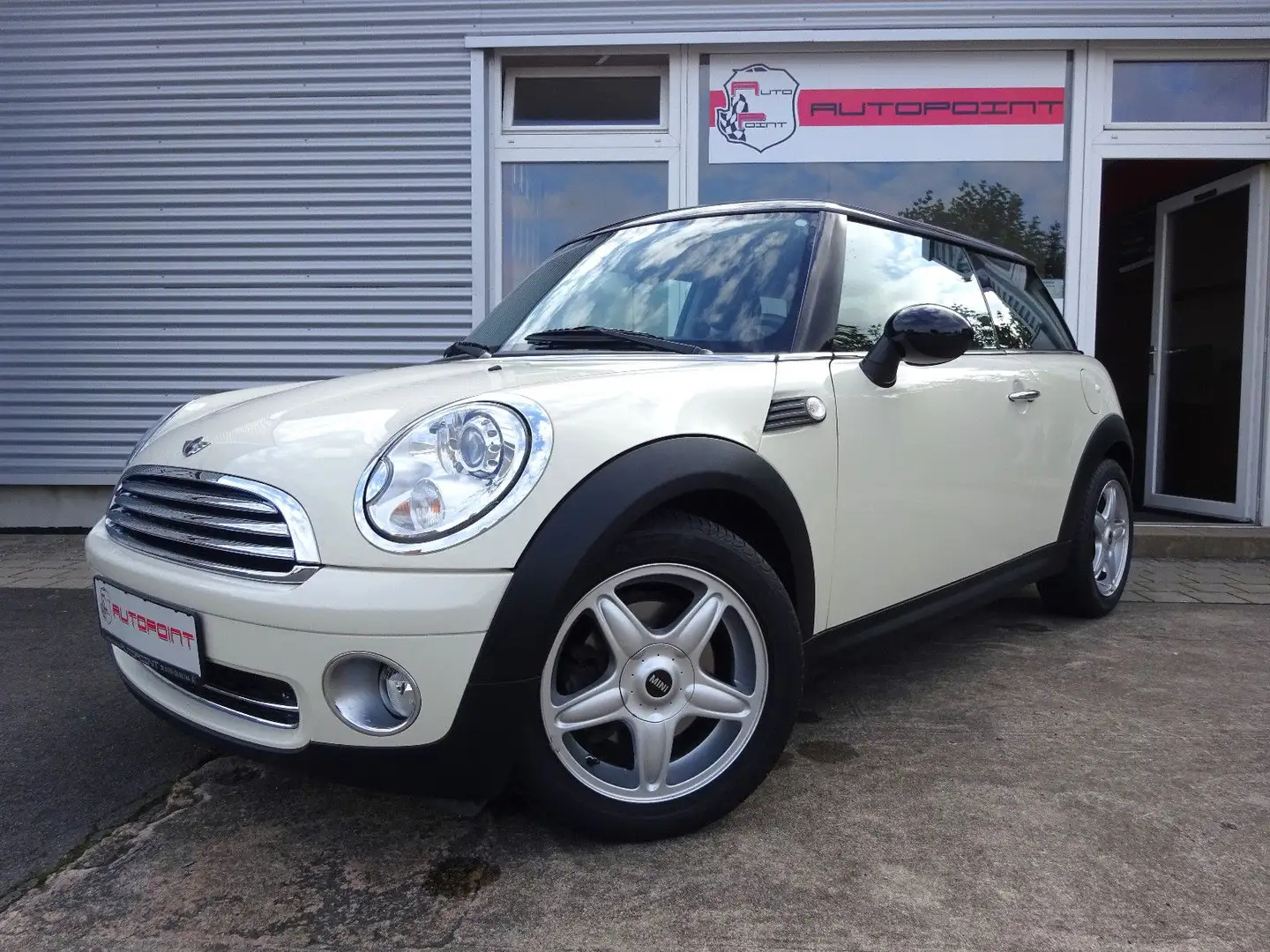 MINI Cooper 1.6 KLIMAAUT LEDER XENON 1.HAND NUR 58TKM Beige - 1