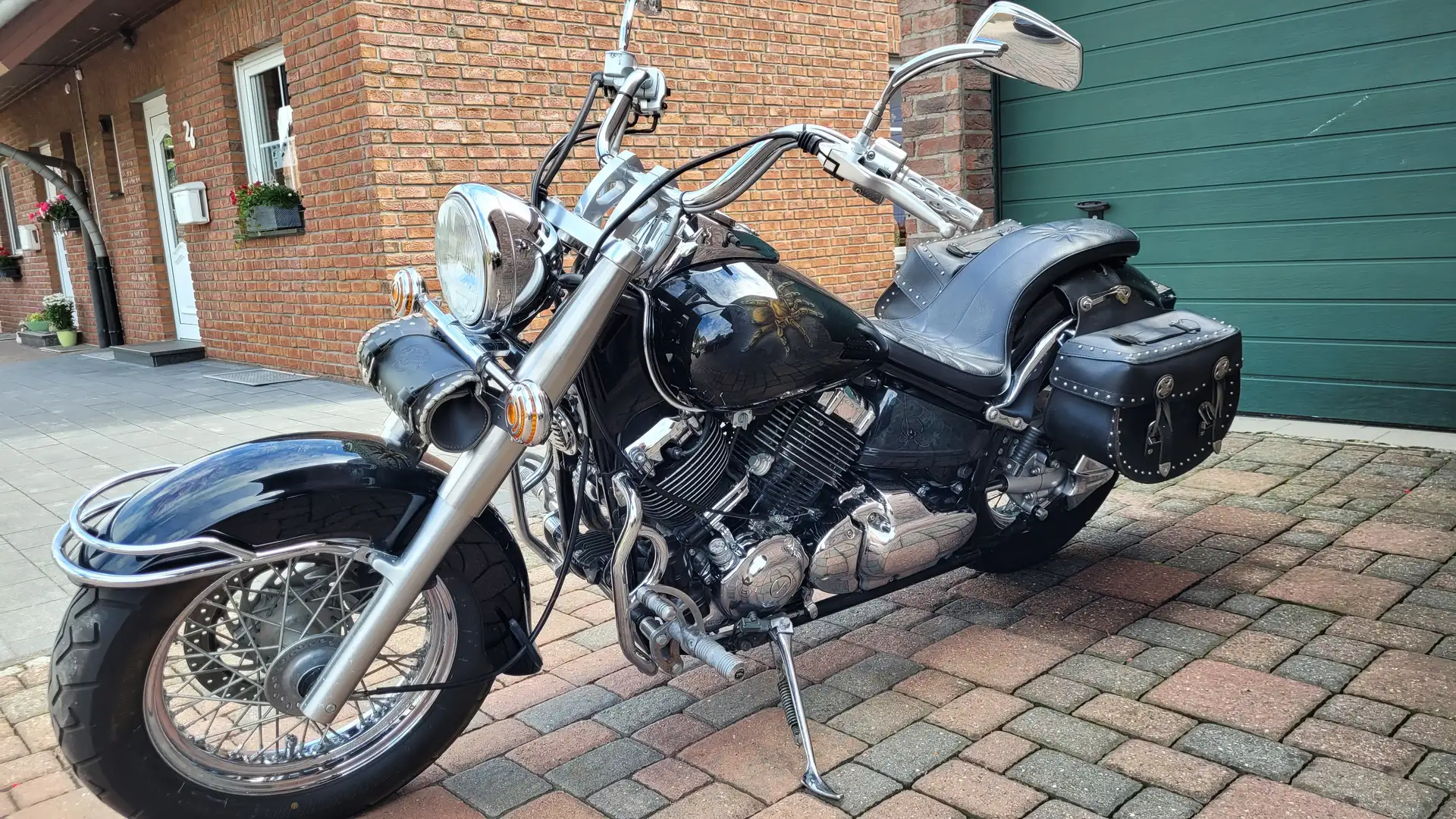 Yamaha XVS 650 Classic Negro - 2