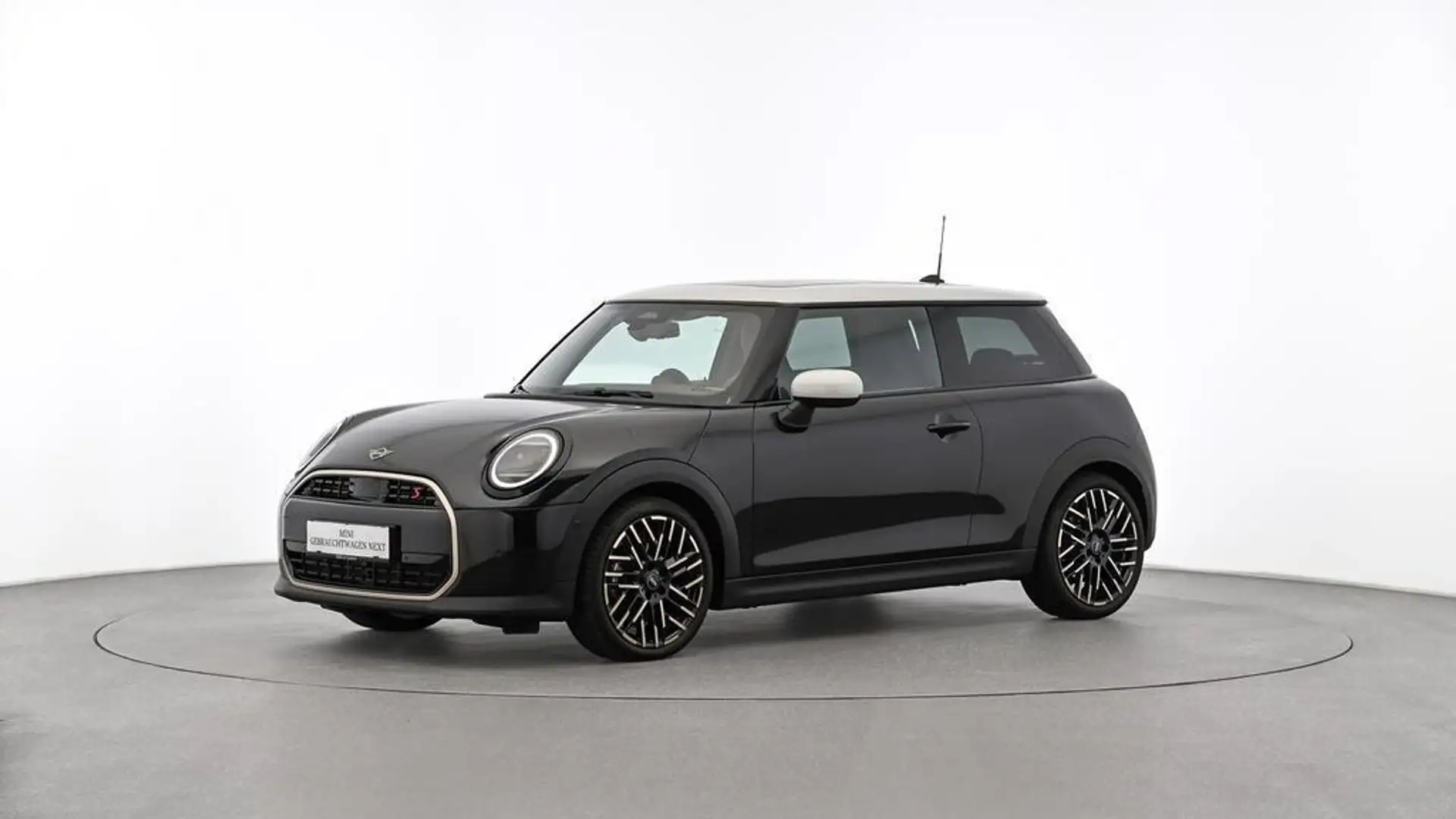 MINI Cooper S Schwarz - 2