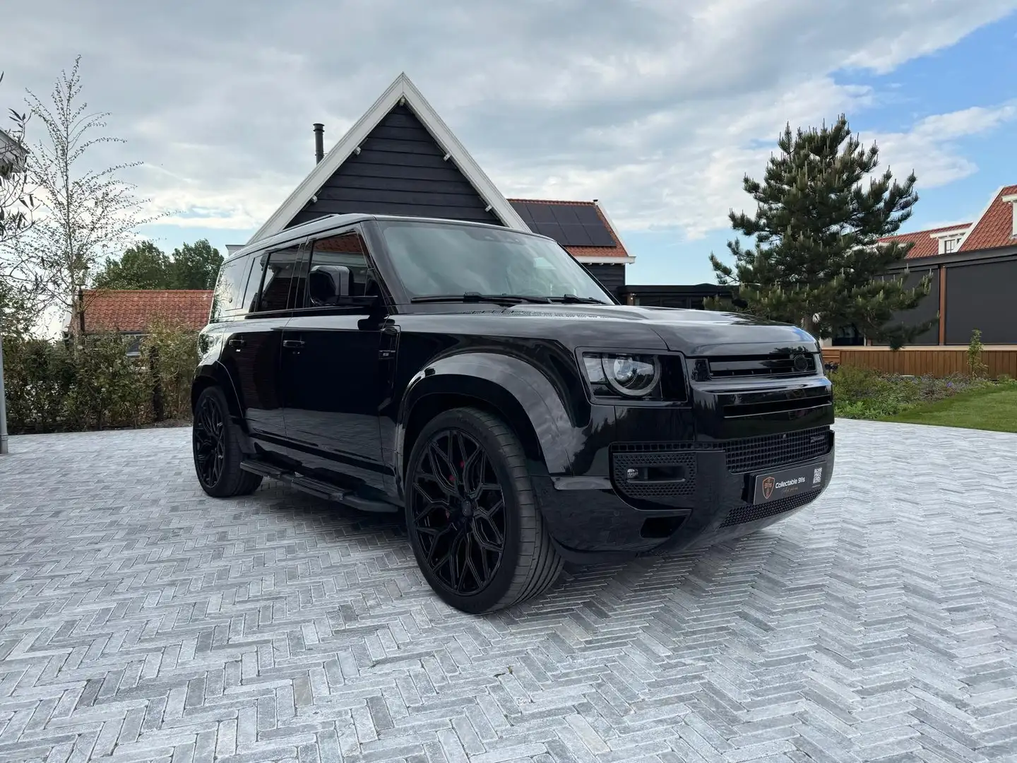 Land Rover Defender P400e 404pk Phev AWD - Urban Noir - 1