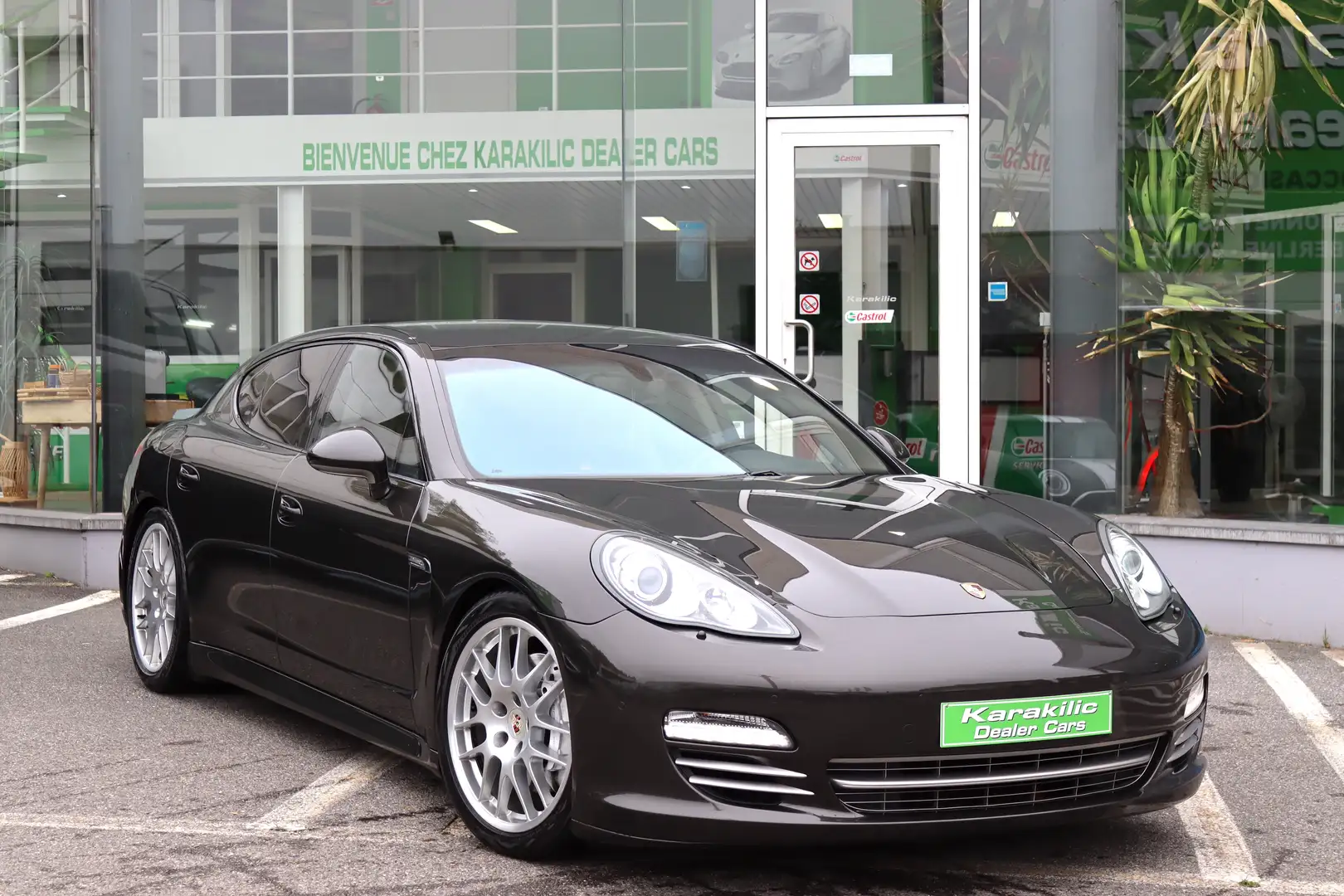 Porsche Panamera 3.0D V6 PLATINUM EDITION PACK CARBON FULL OPTIONS siva - 1