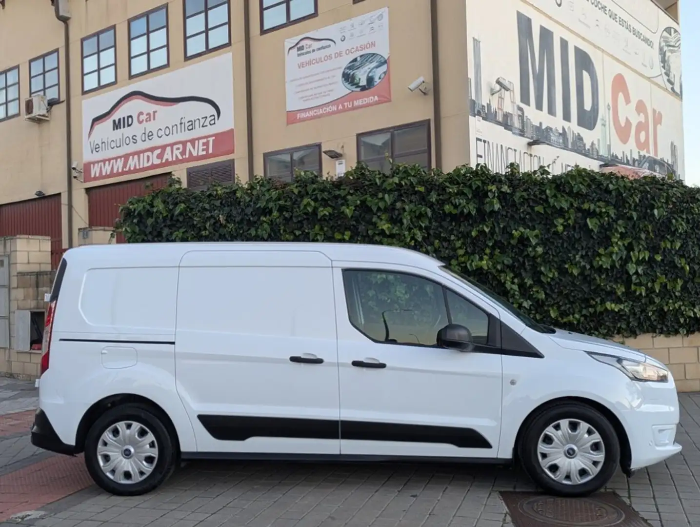 Ford Connect Comercial FT 210 Van L2 S&S Trend Aut. 120 Blanco - 2