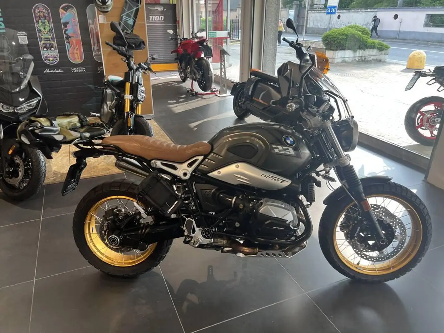 BMW R nineT 1200 Scrambler Abs my21 - 1
