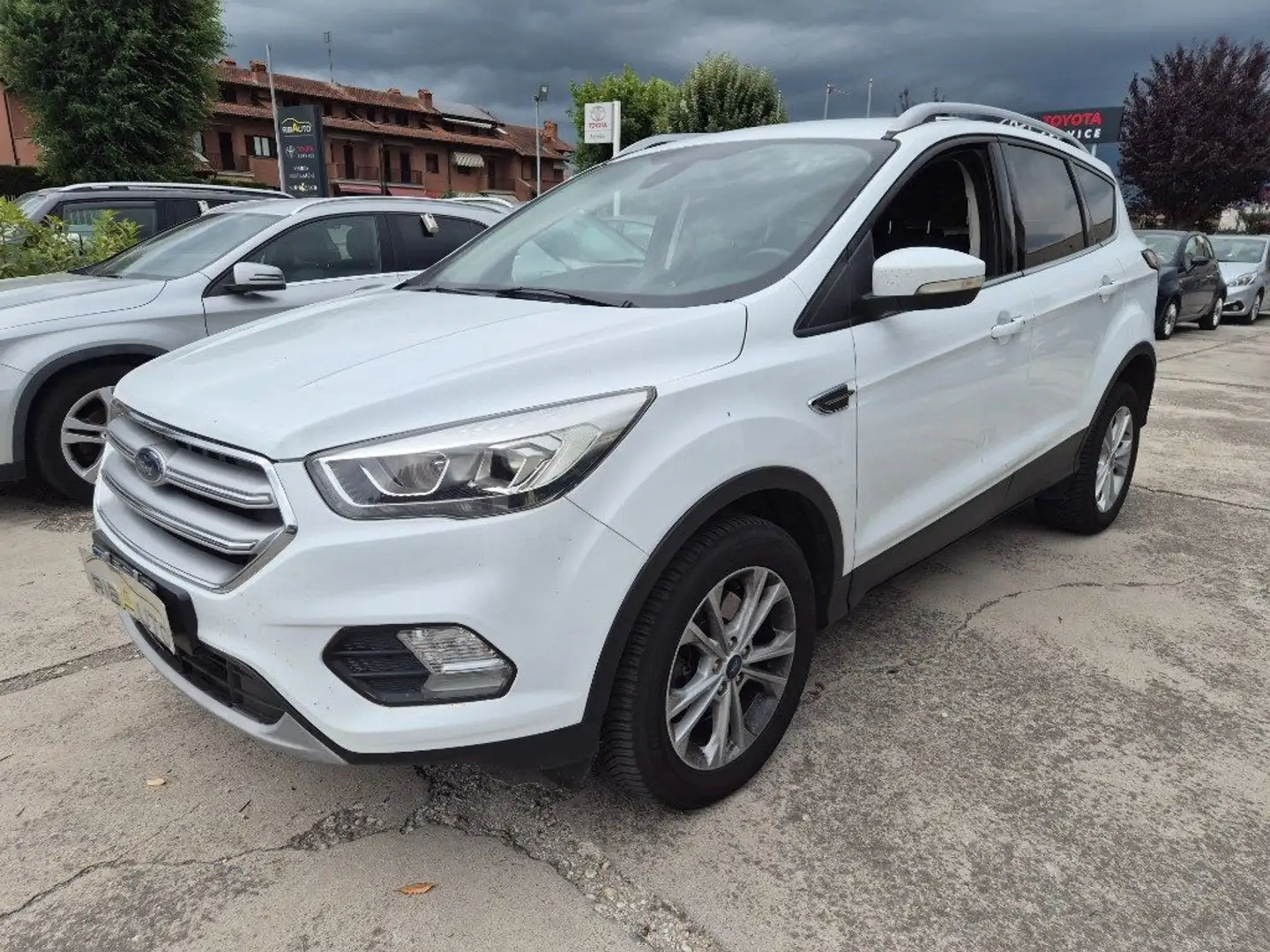 Ford Kuga 2.0 TDCI 150 CV S&S 2WD Vignale Euro6 Bianco - 1