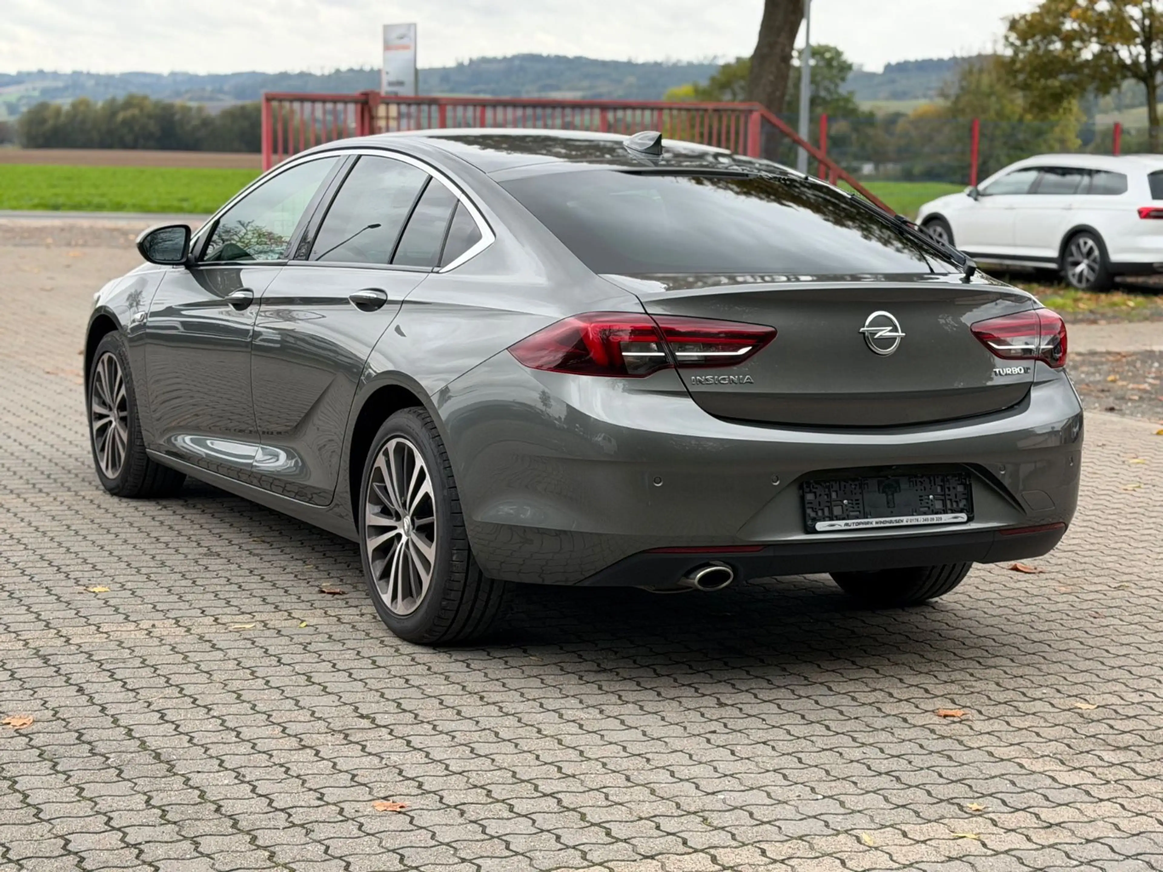 Opel Insignia 2.0 CDTI *170 PS *NAVI* LEDER* XENON — photo 4
