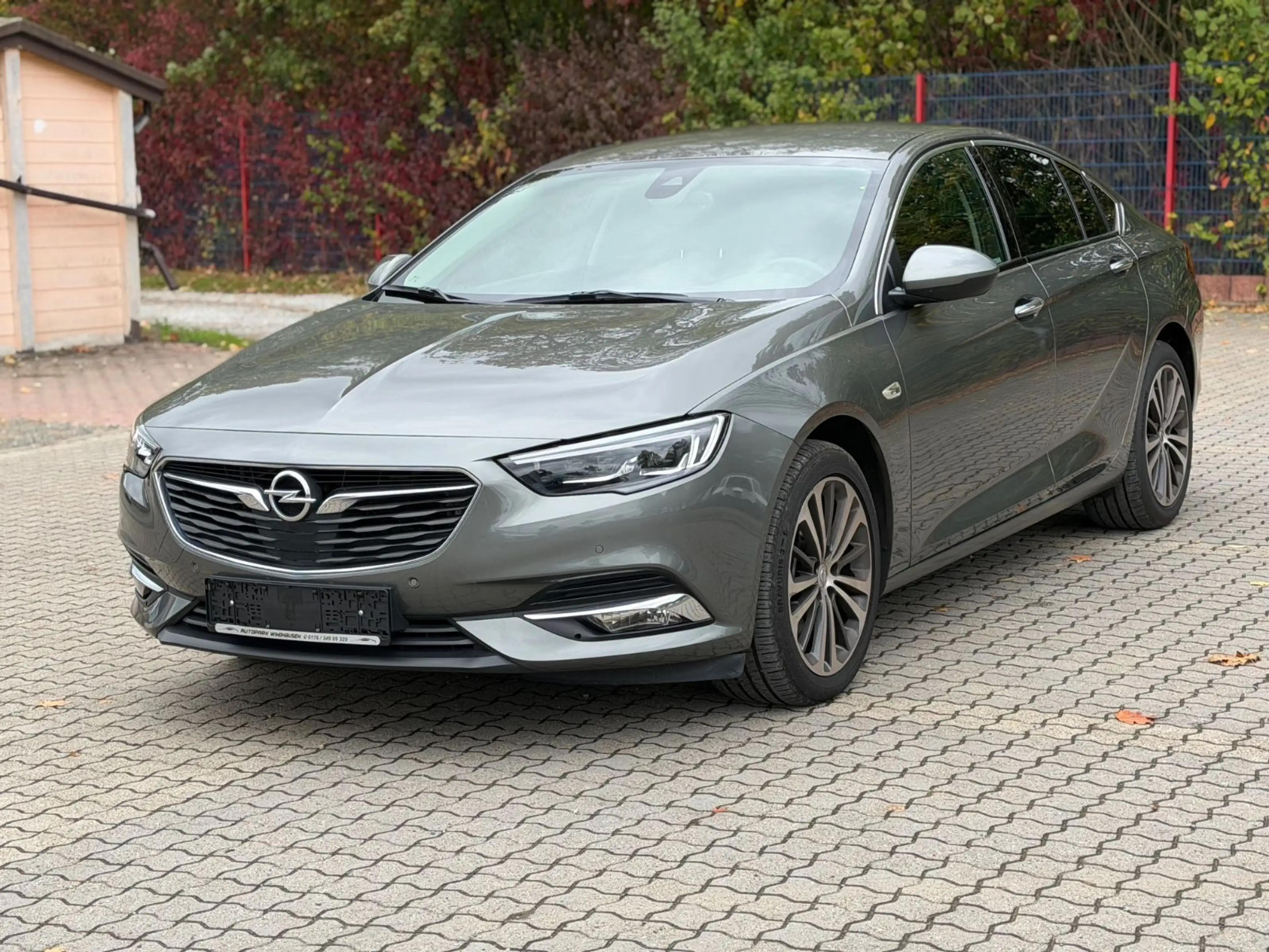 Opel Insignia 2.0 CDTI *170 PS *NAVI* LEDER* XENON