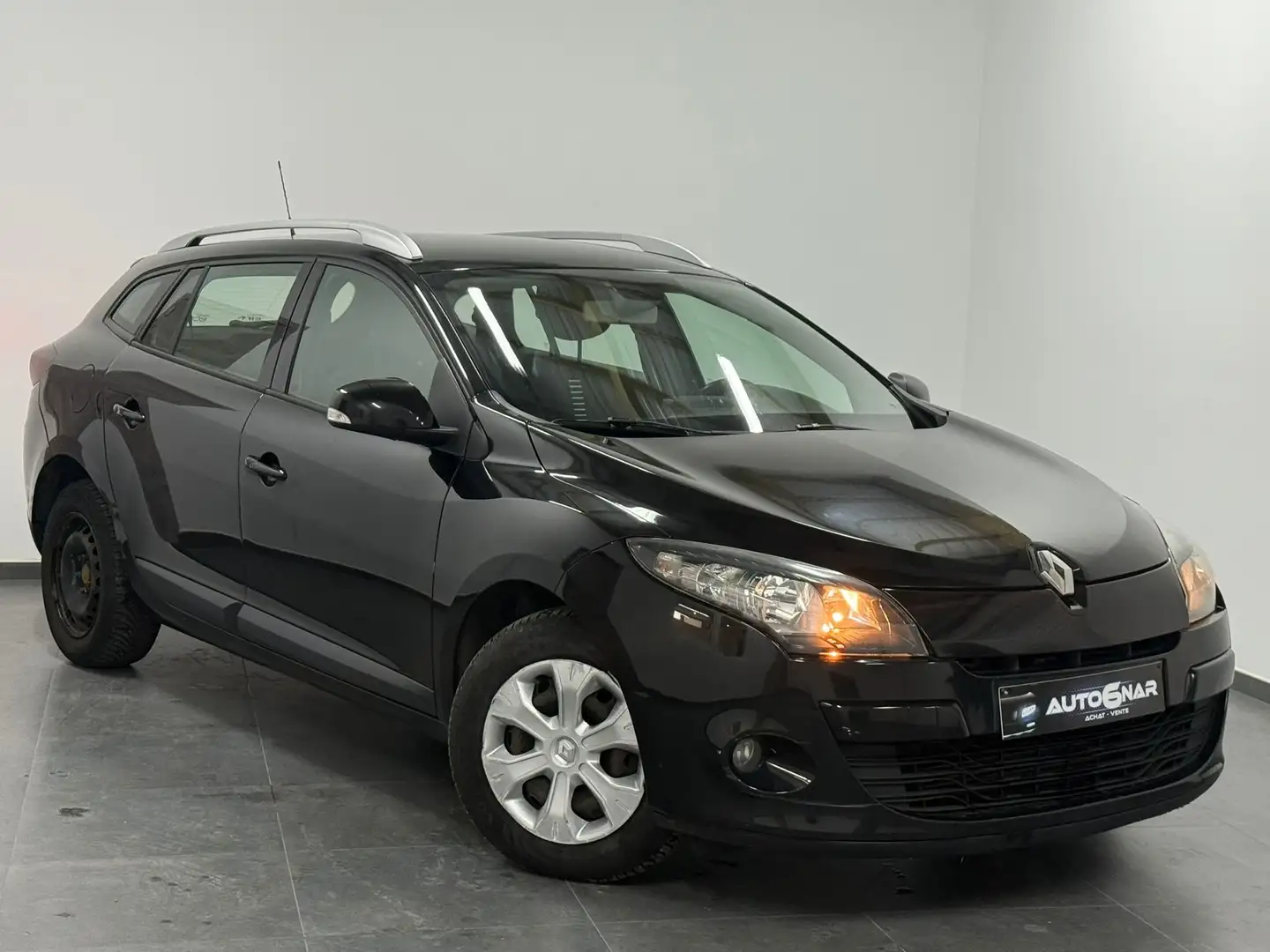 Renault Megane Mégane SW 1.5 dCi Navigation - Airco Noir - 1