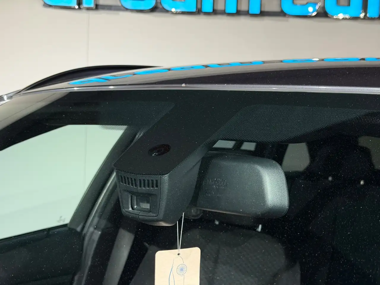 BMW 320 d Touring / M Sportpaket / Navi Prof / HIFI Bild 13
