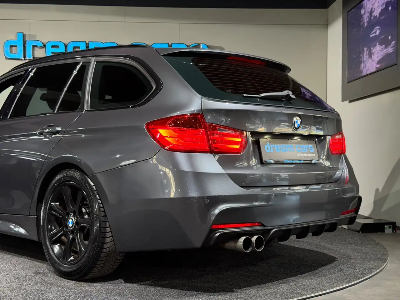 BMW 320 d Touring / M Sportpaket / Navi Prof / HIFI Bild 7
