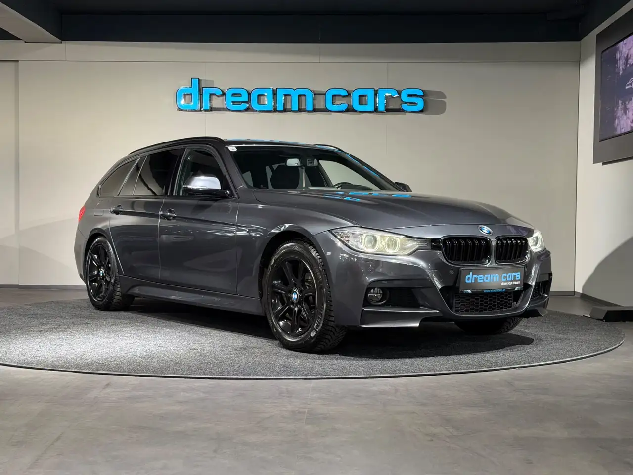 BMW 320 d Touring / M Sportpaket / Navi Prof / HIFI Bild 4