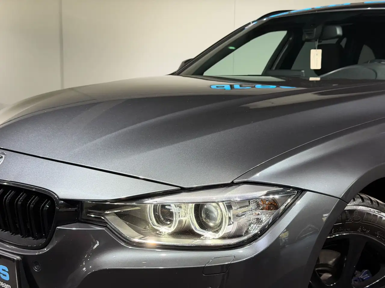 BMW 320 d Touring / M Sportpaket / Navi Prof / HIFI Bild 11