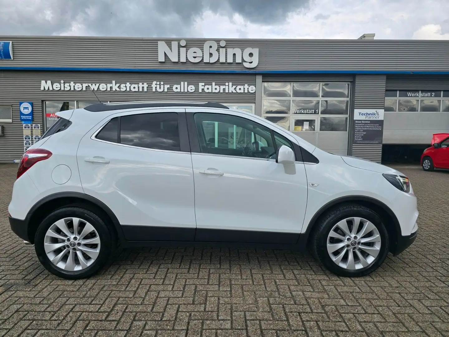 Opel Mokka X 1.4 ECOTEC /Navi/GRA/SHZ/LHZ/LED Weiß - 1
