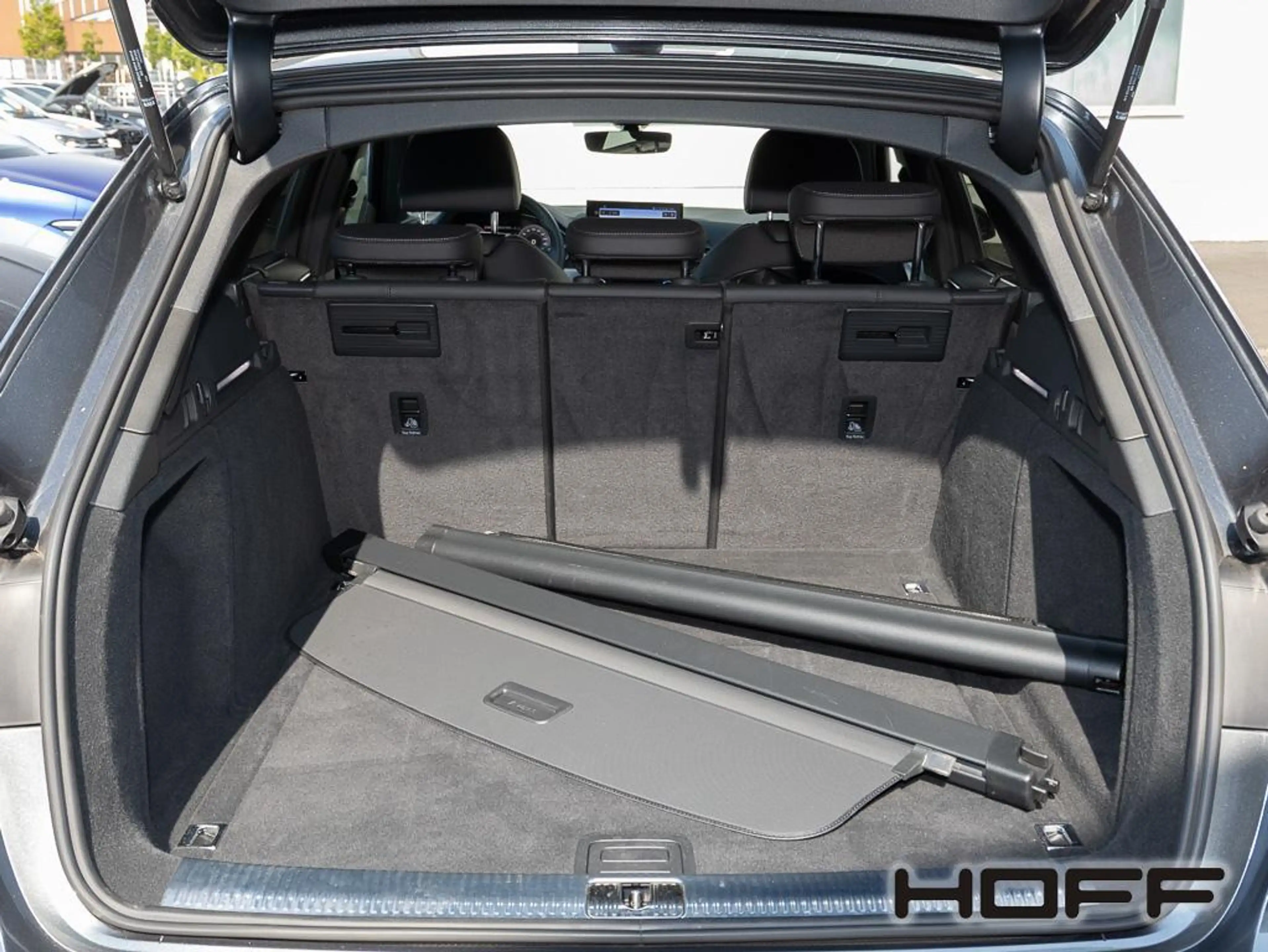 Audi A4 Avant 40 TFSI S line 19 Zoll Assistenz Tour Busine — photo 12