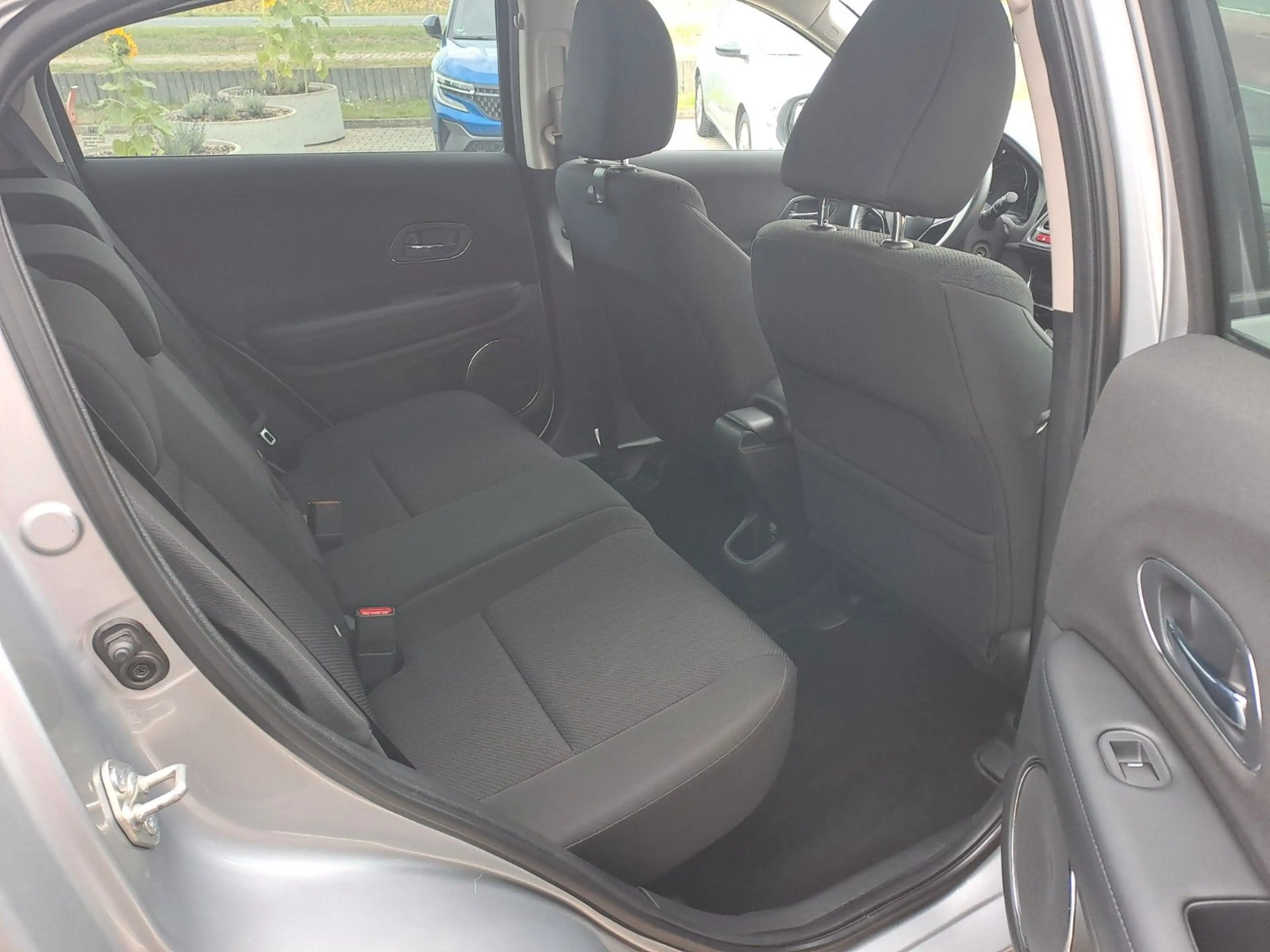 Honda HR-V Elegance — photo 14