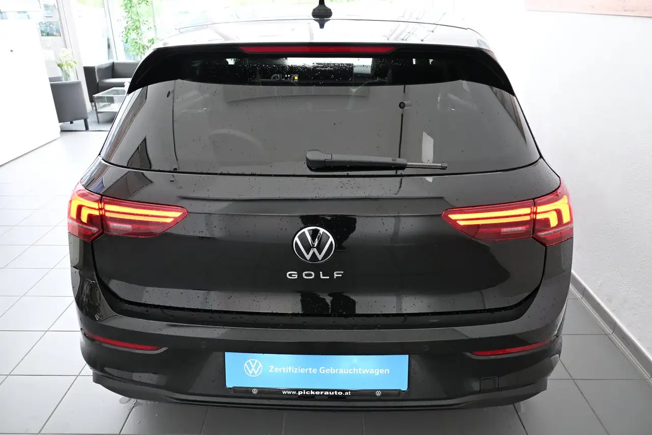 Volkswagen Golf 2026