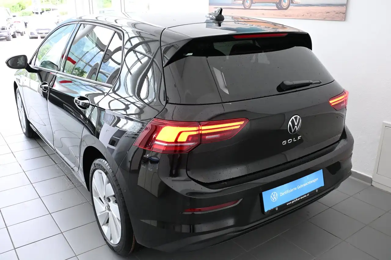 Volkswagen Golf 2026