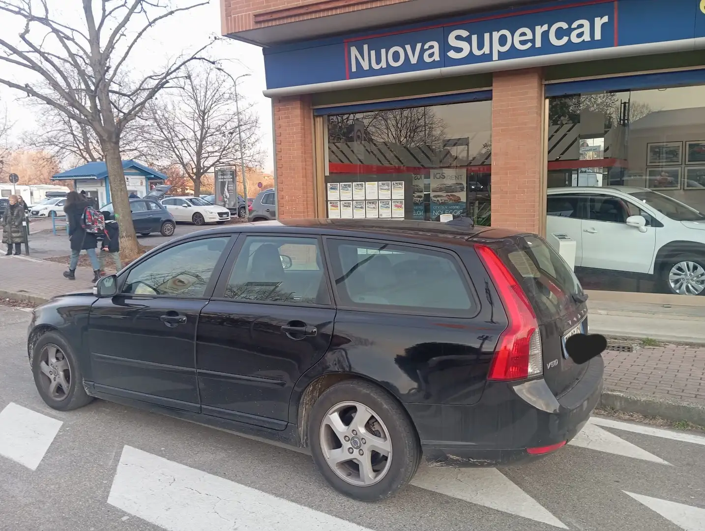 Volvo V50 V50 1.6 d2 Polar 115cv Schwarz - 2