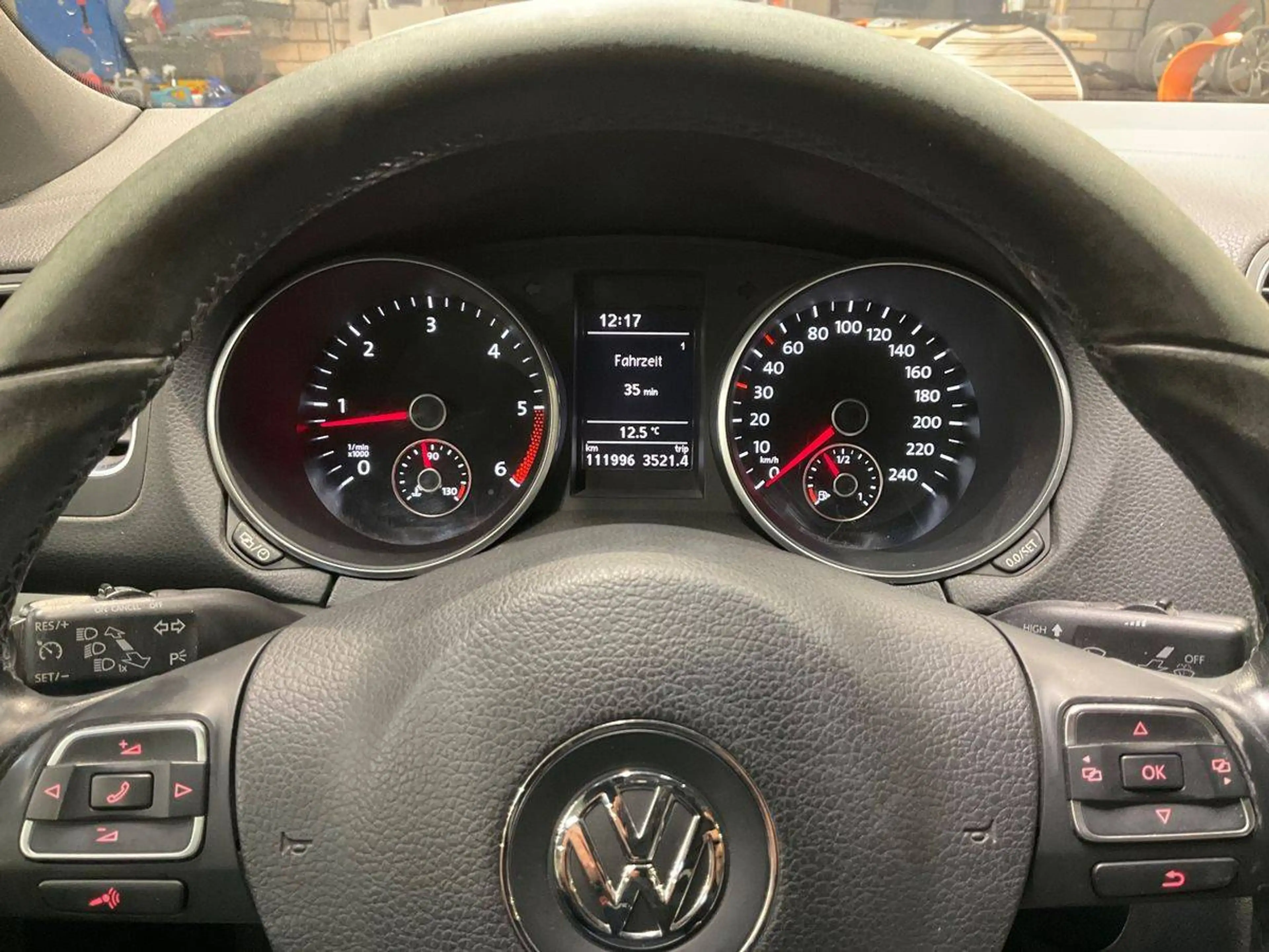 Volkswagen Golf Cabriolet VI 1.6 TDI Scheckheft 2.Hd Tuev 3/27 SHZ PDC Alu17" — photo 12