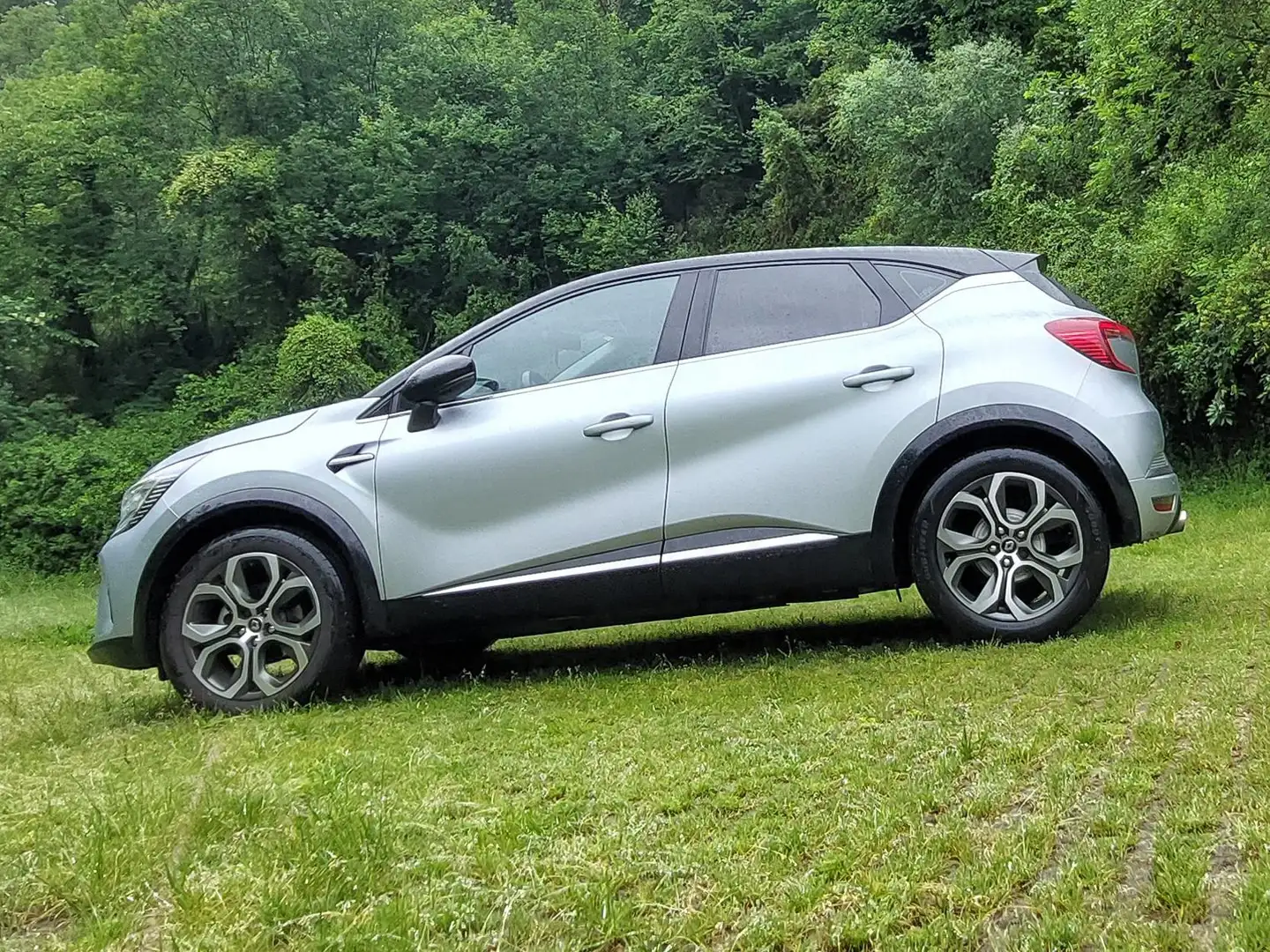 Renault Captur Captur Blue DCi Zen 85kW Zen Plateado - 1