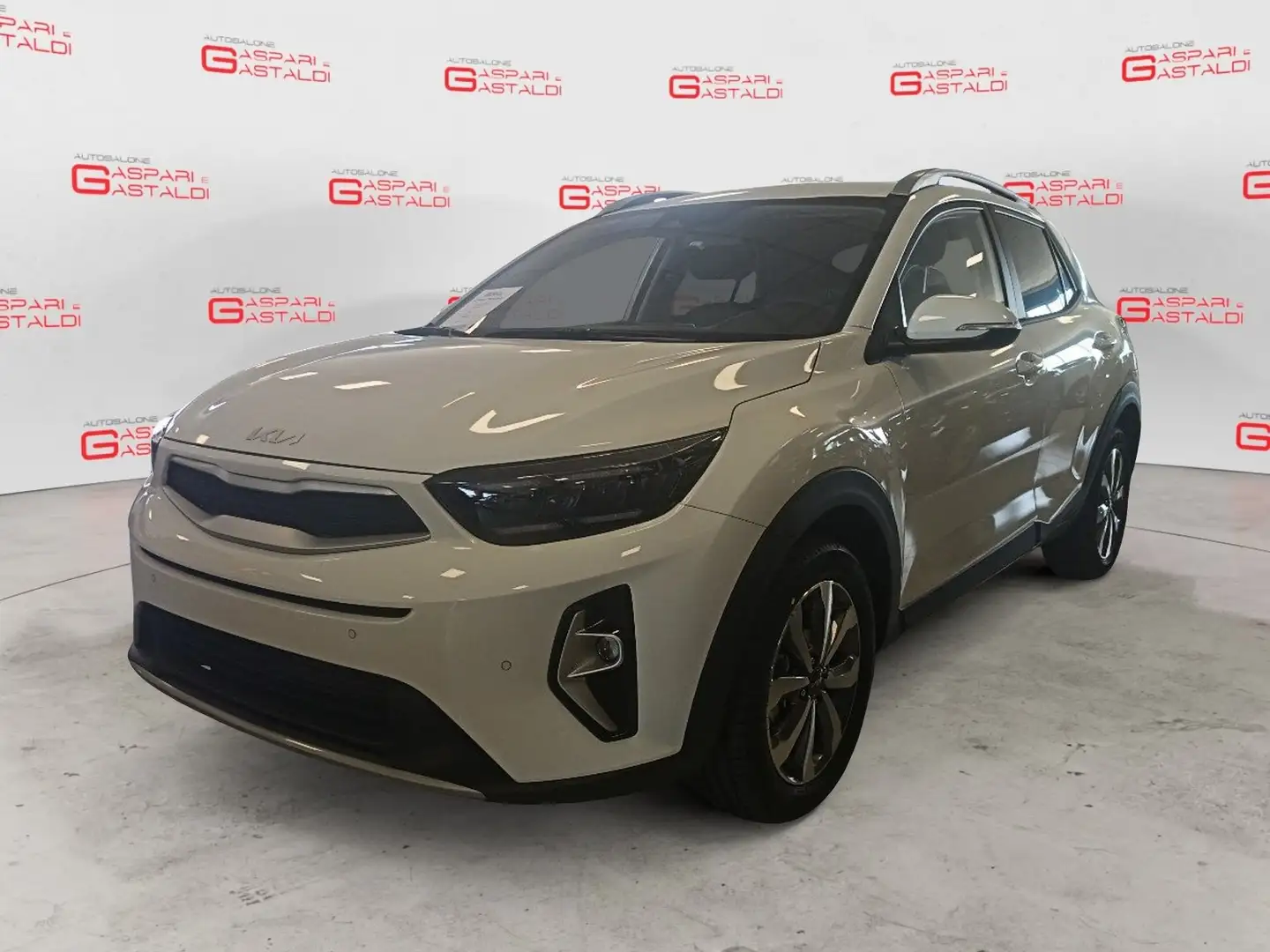Kia Stonic Stonic 1.2 MPI GPL Style Special Edition Weiß - 1