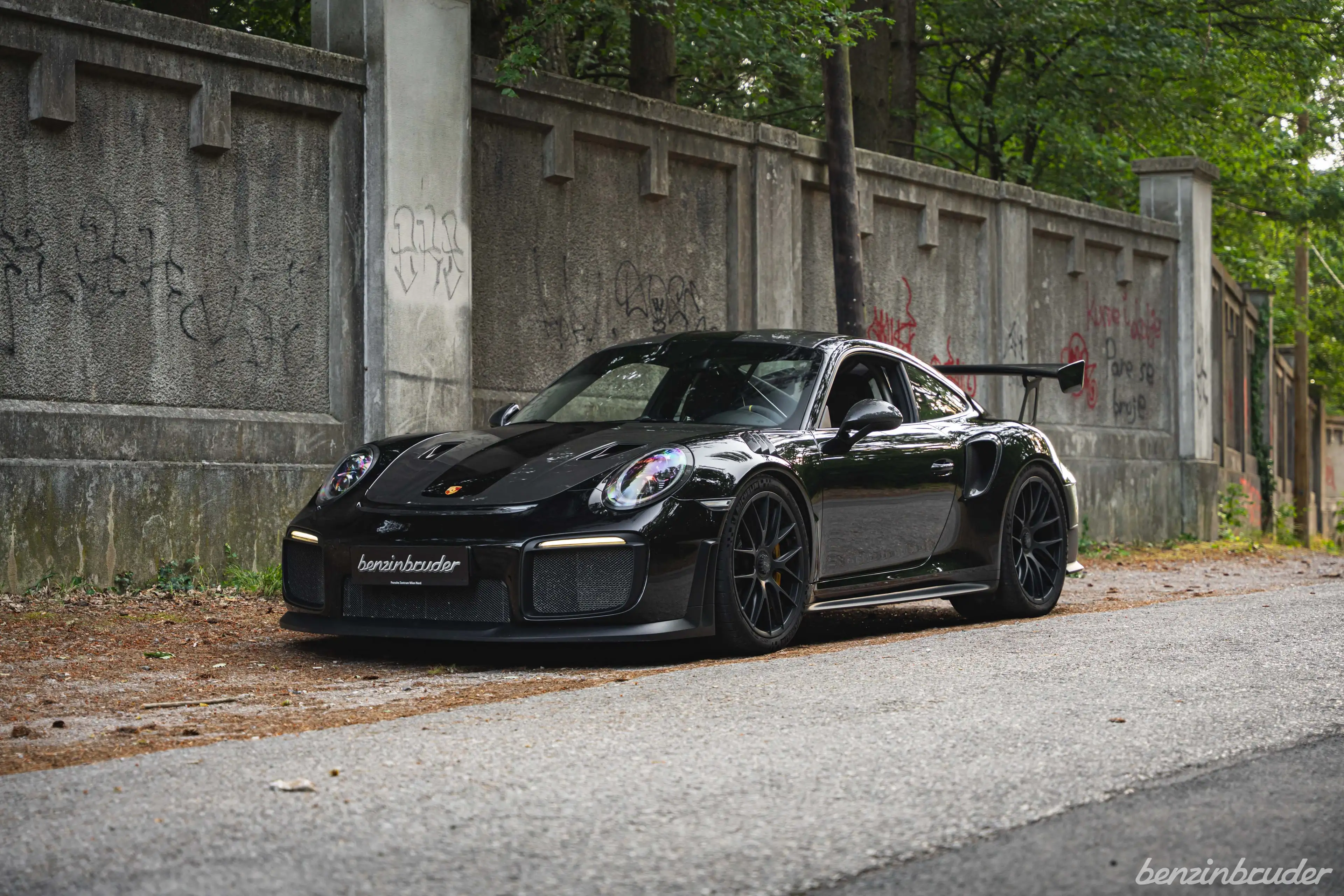 Porsche 911 991 GT2 RS *WEISSACH*CLUBSPORT*PCCB*MAGNESIUM* — photo 6