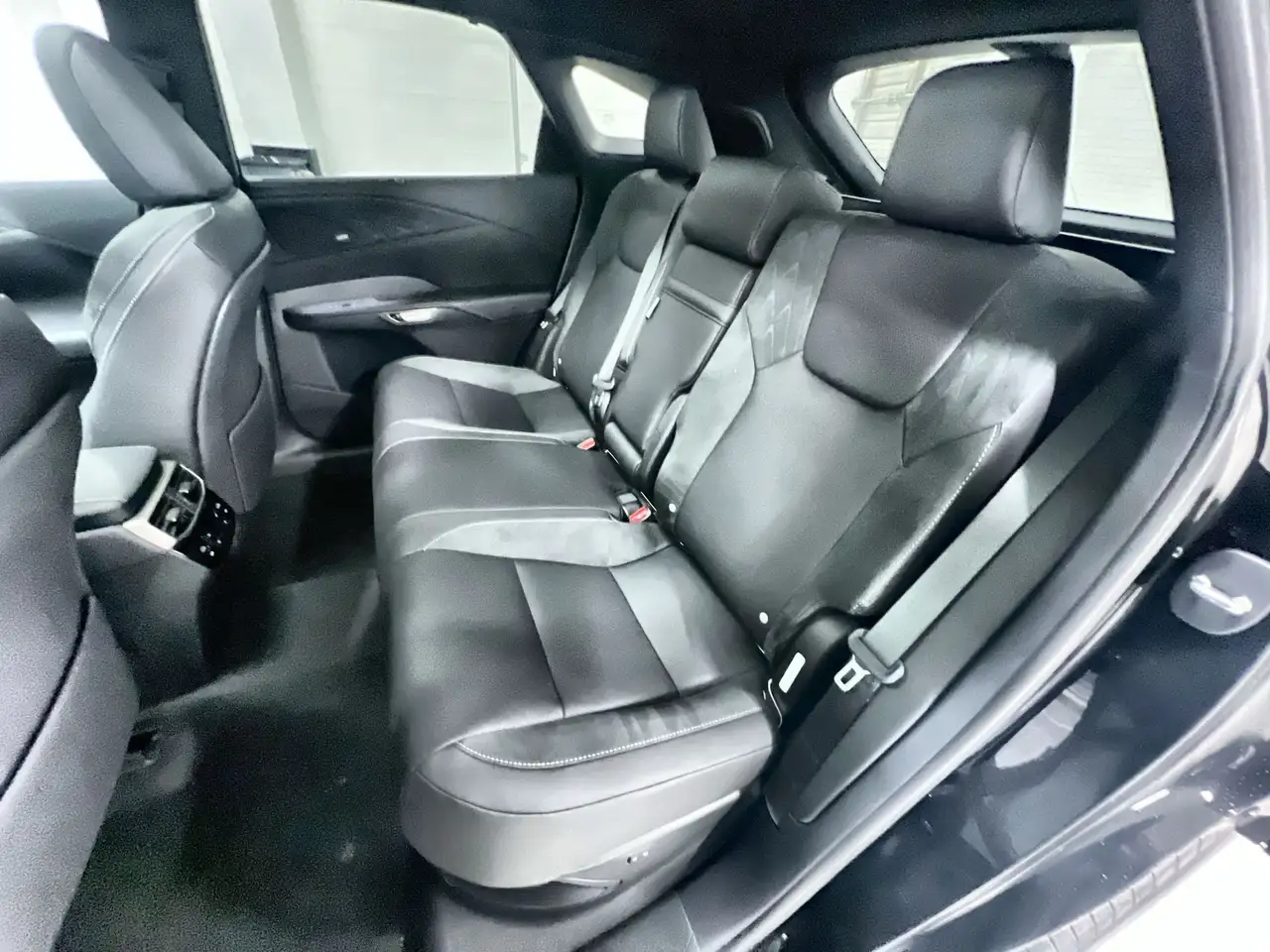Lexus RX 350h снимка Lexus RX 350h