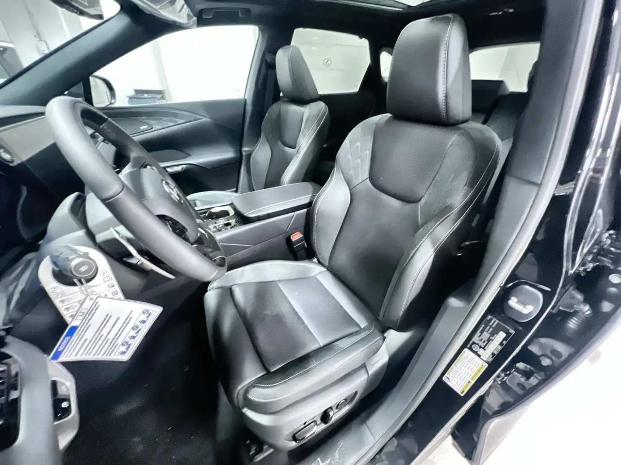 Lexus RX 350h снимка Lexus RX 350h