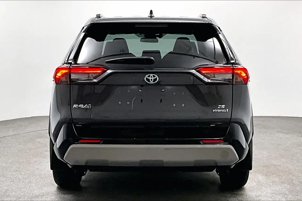 Toyota RAV 4 снимка Toyota RAV 4