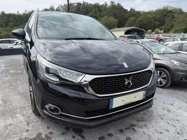DS Automobiles DS 4